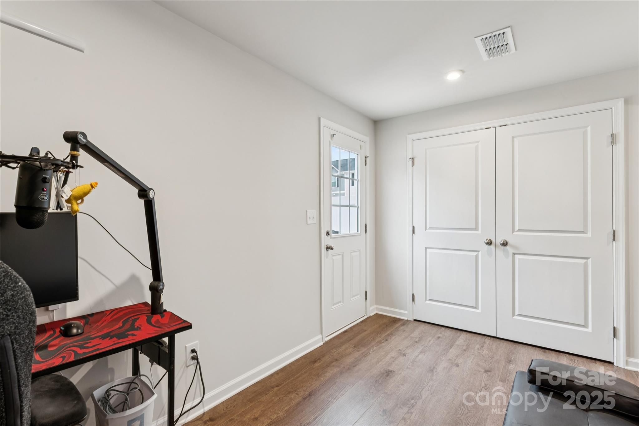 4113 Prusik Lane — Charlotte