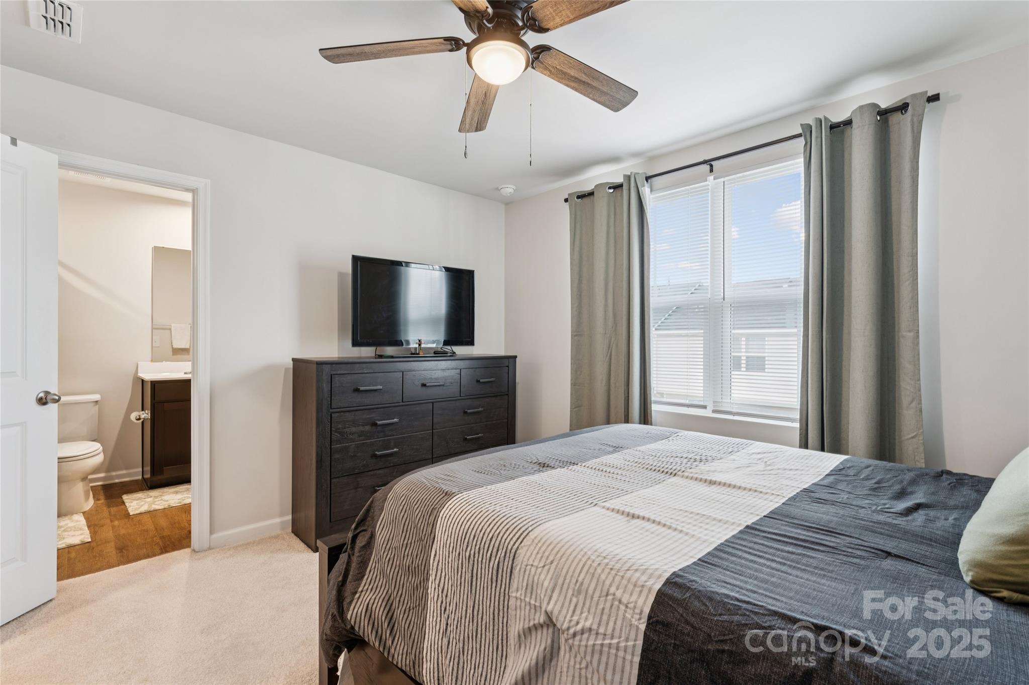 4113 Prusik Lane — Charlotte
