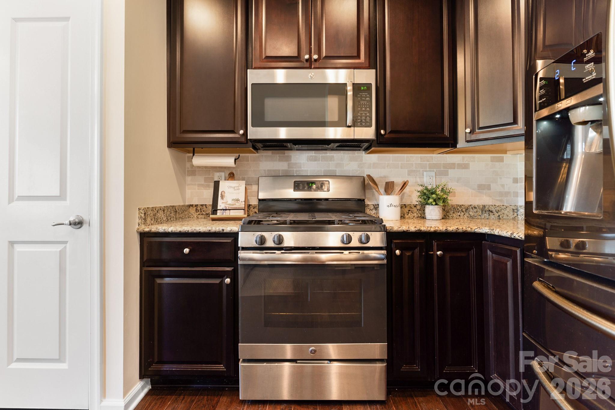 3525 Hornets Nest Way — Charlotte