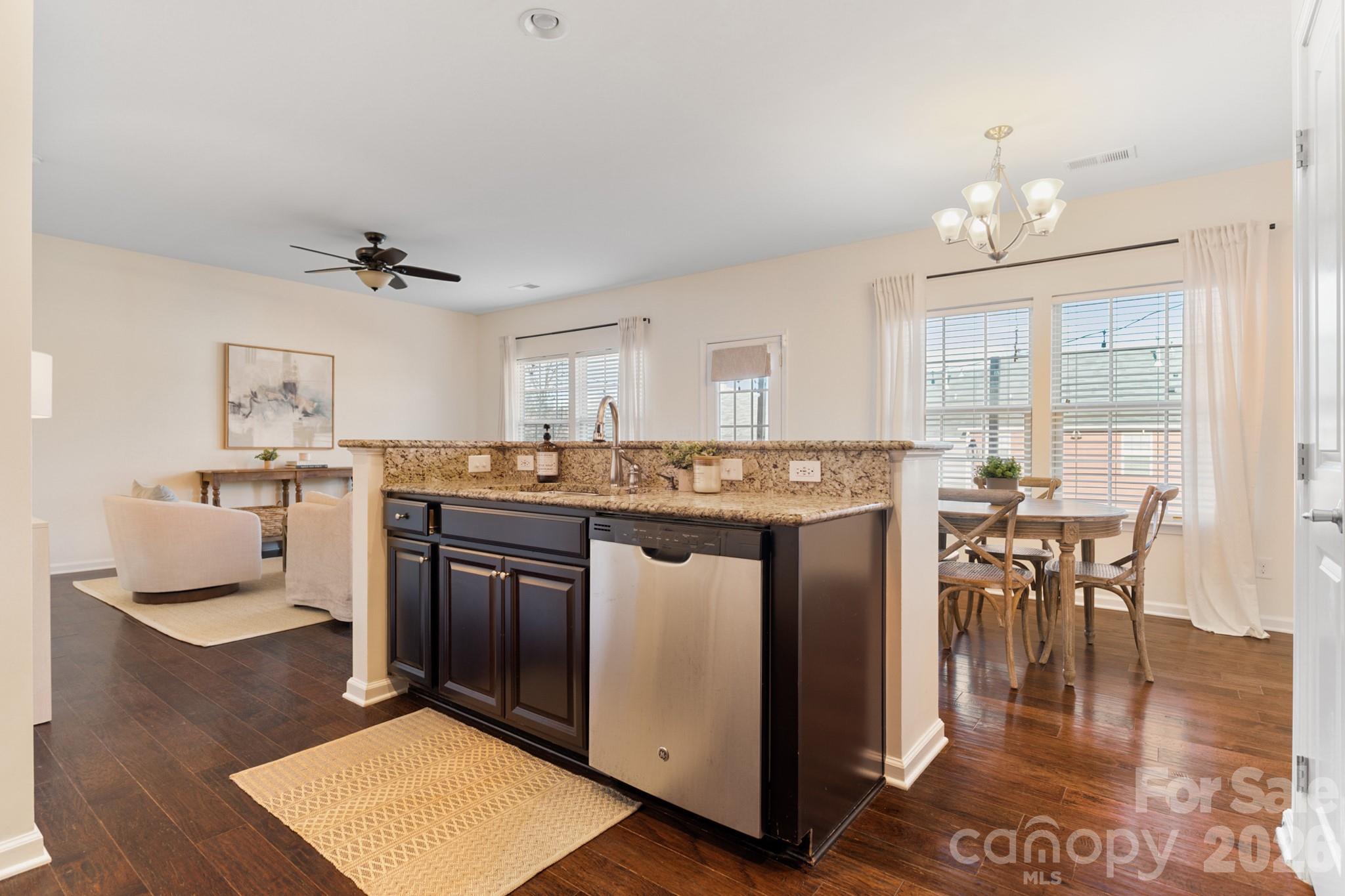 3525 Hornets Nest Way — Charlotte