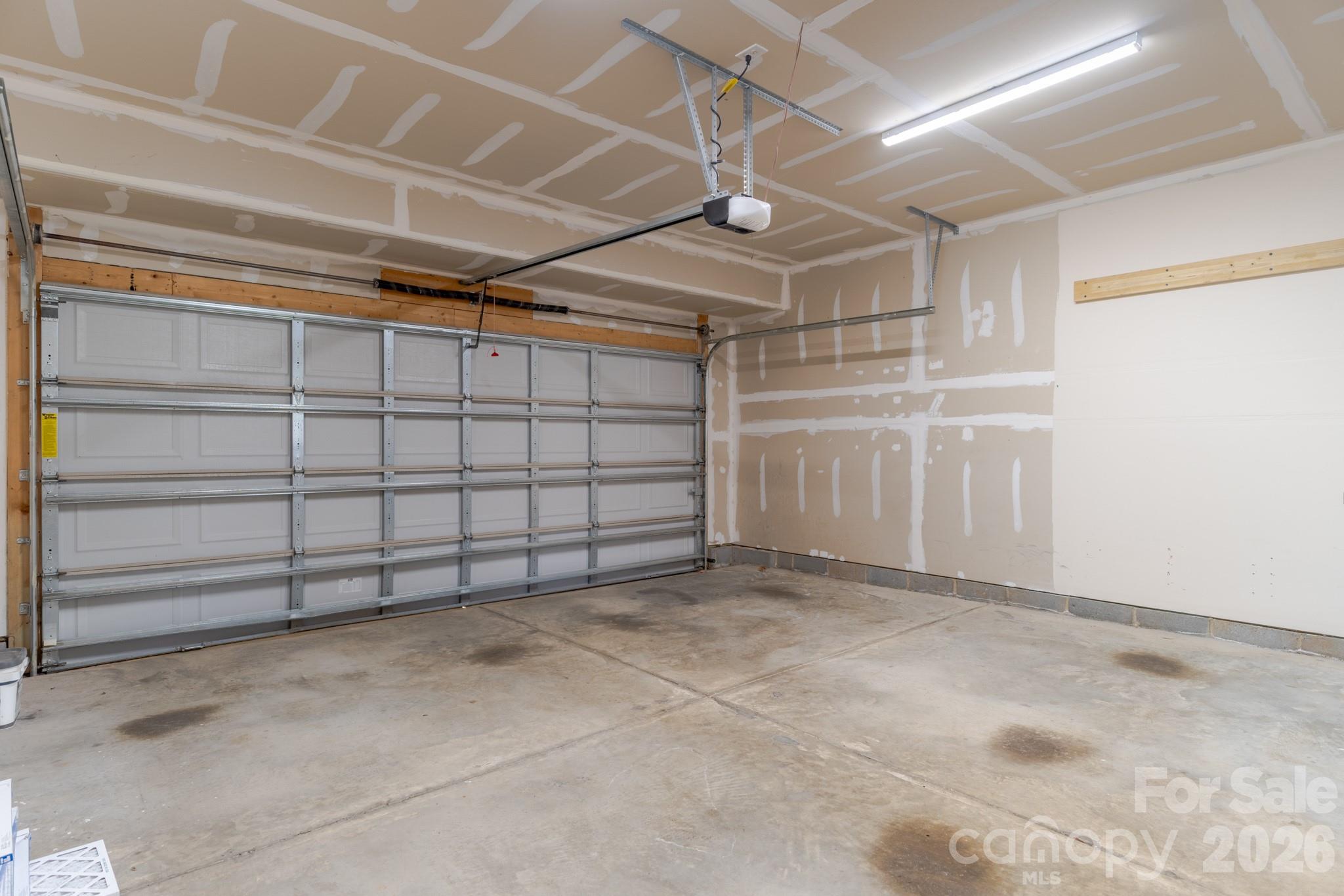 3525 Hornets Nest Way — Charlotte
