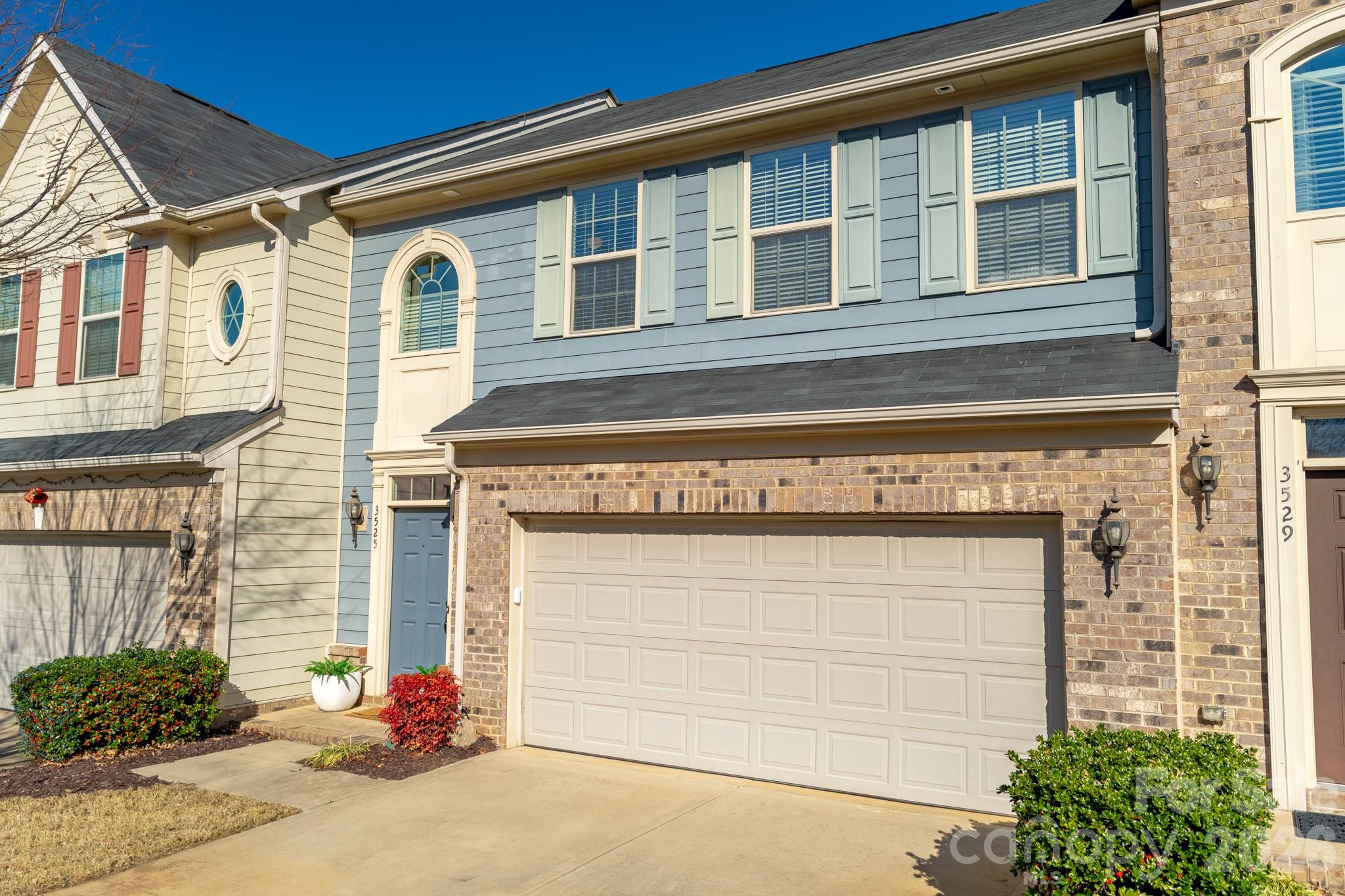 3525 Hornets Nest Way — Charlotte