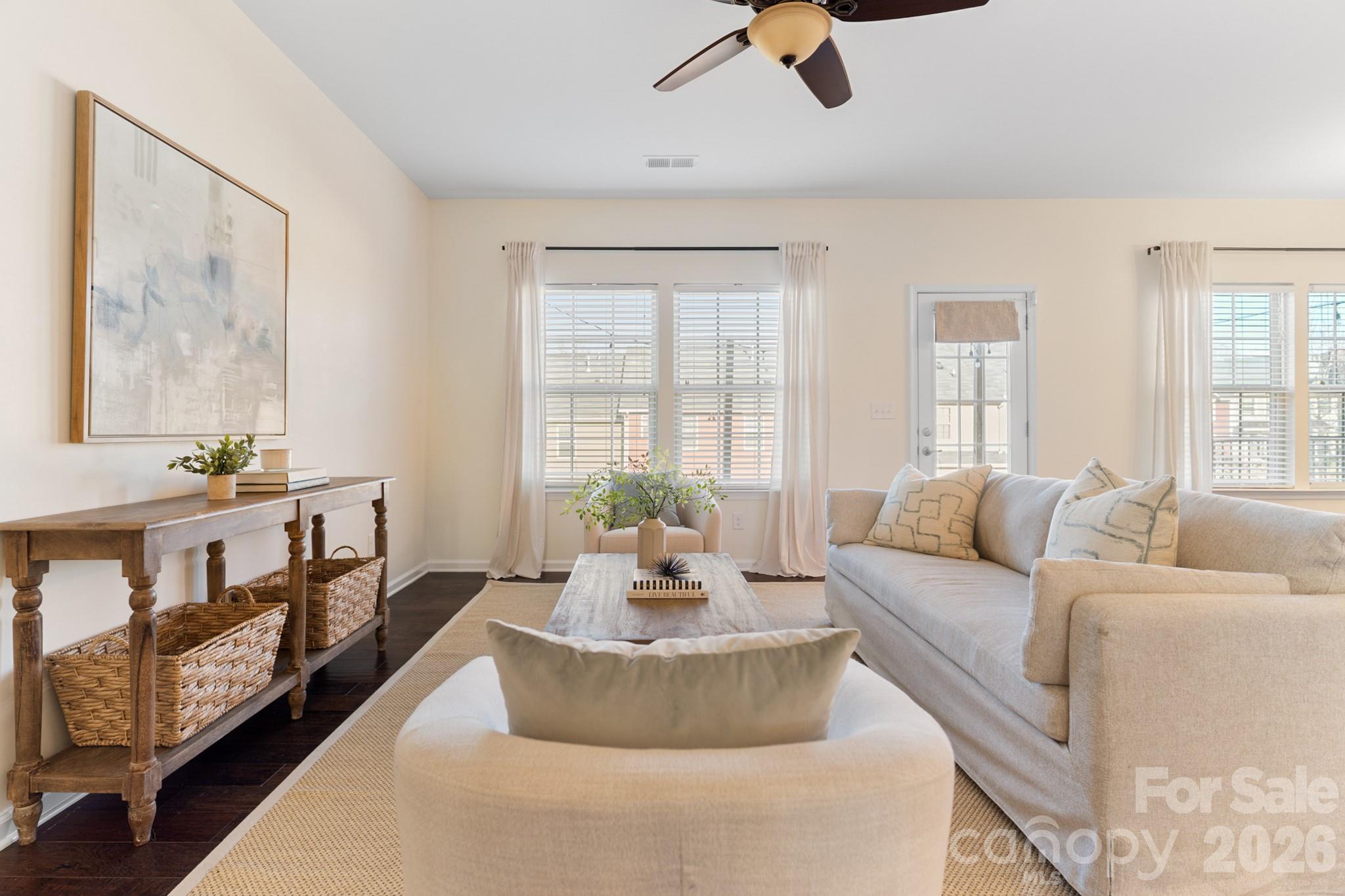 3525 Hornets Nest Way — Charlotte