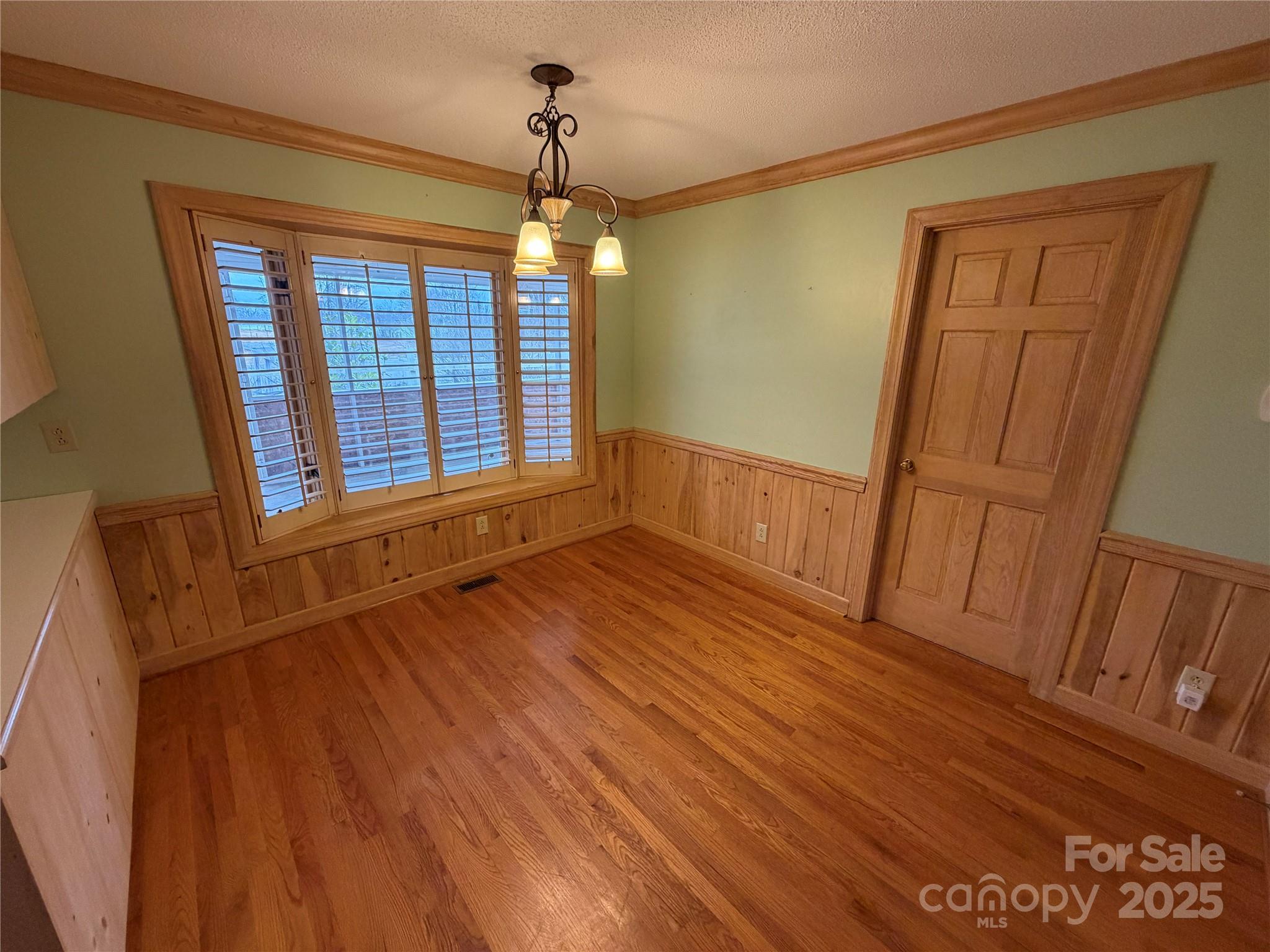 148 Buck Fraley Road — Cherryville