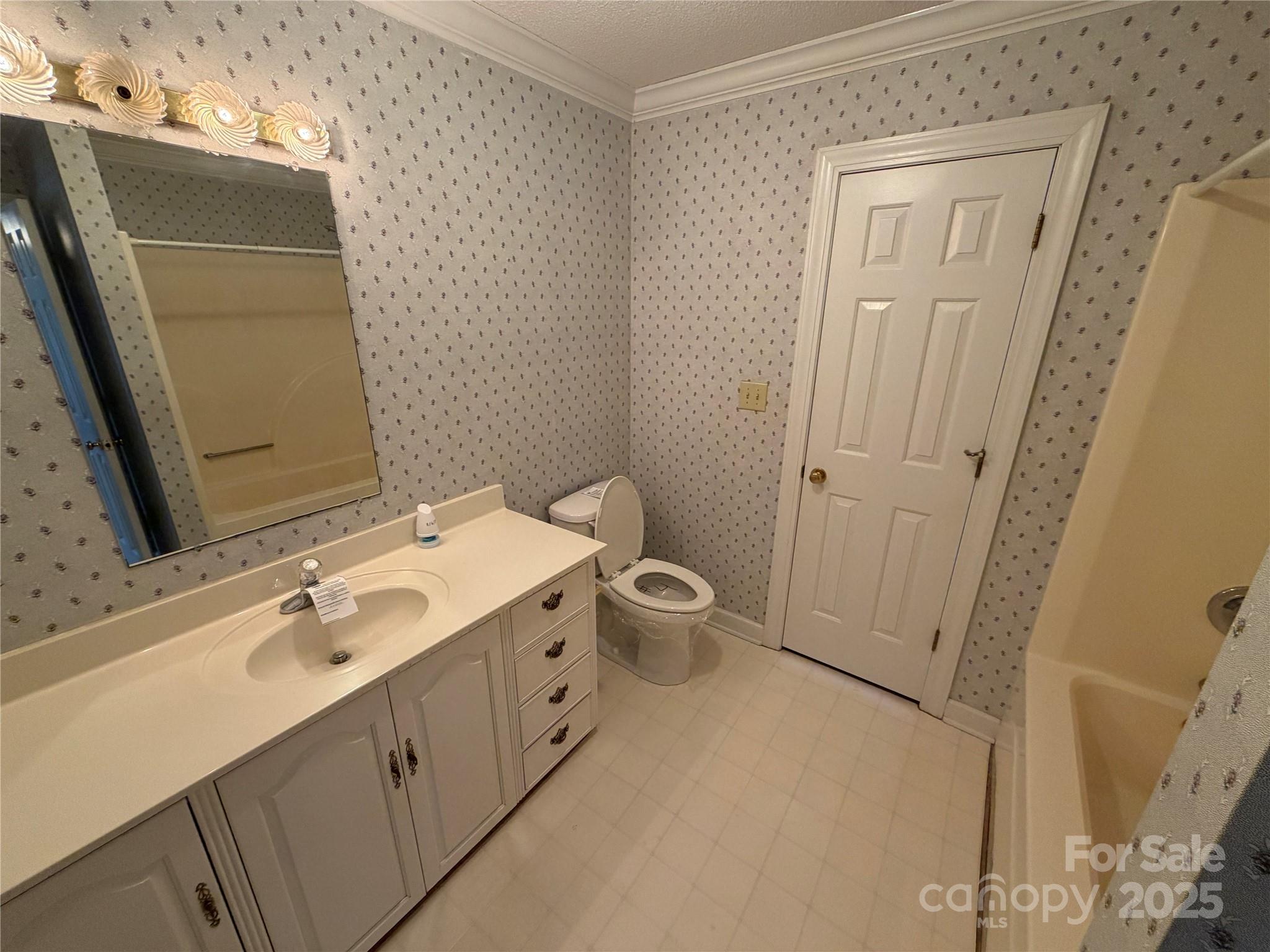 148 Buck Fraley Road — Cherryville