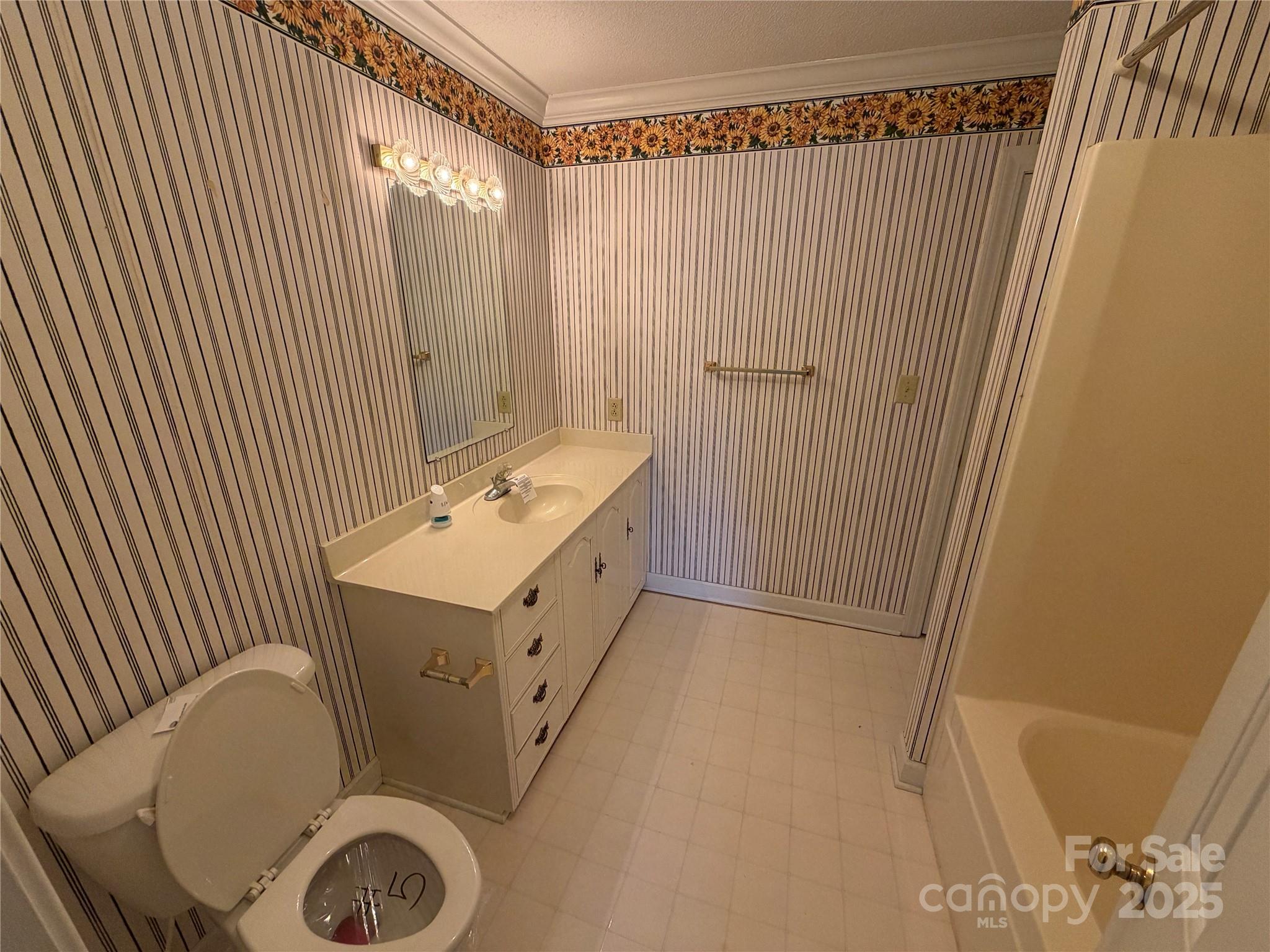 148 Buck Fraley Road — Cherryville