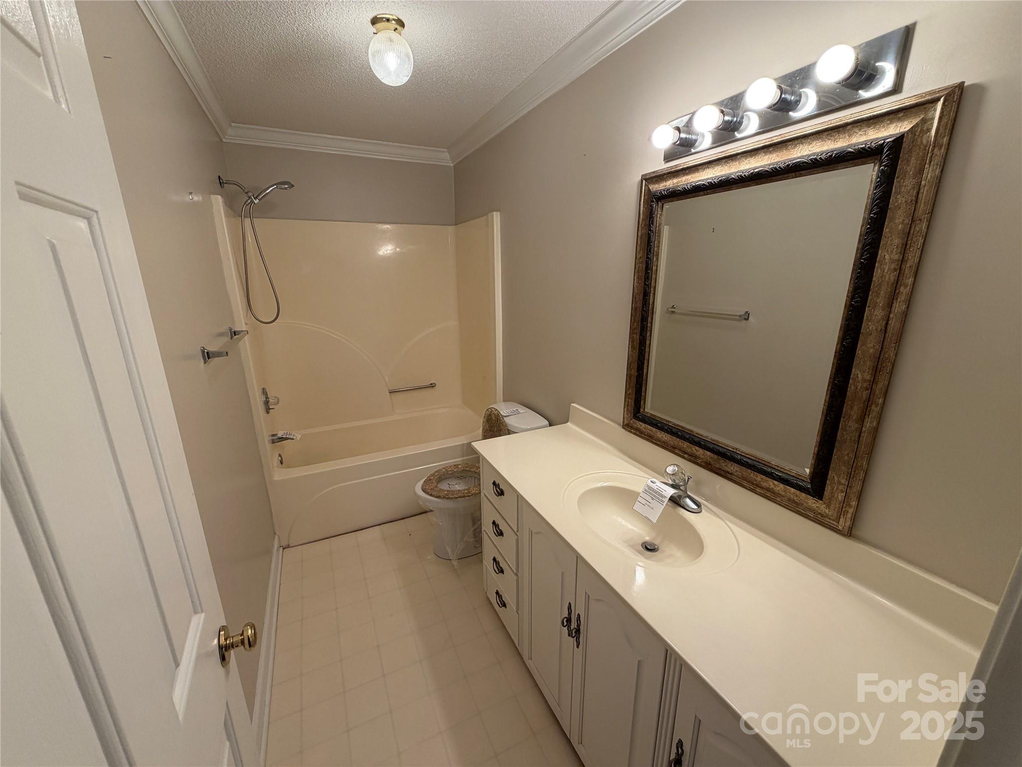 148 Buck Fraley Road — Cherryville