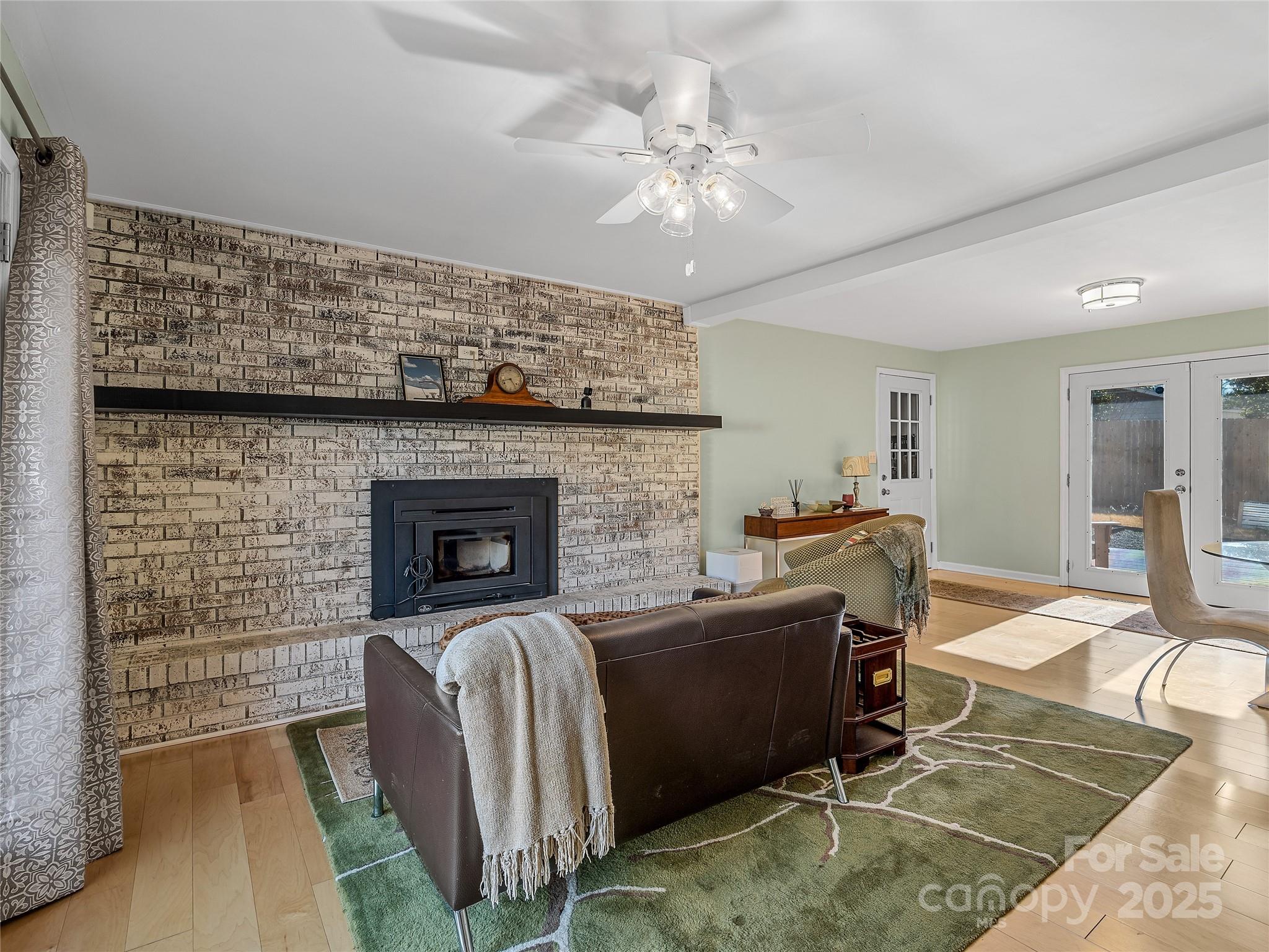 435 Thermal View Drive — Tryon