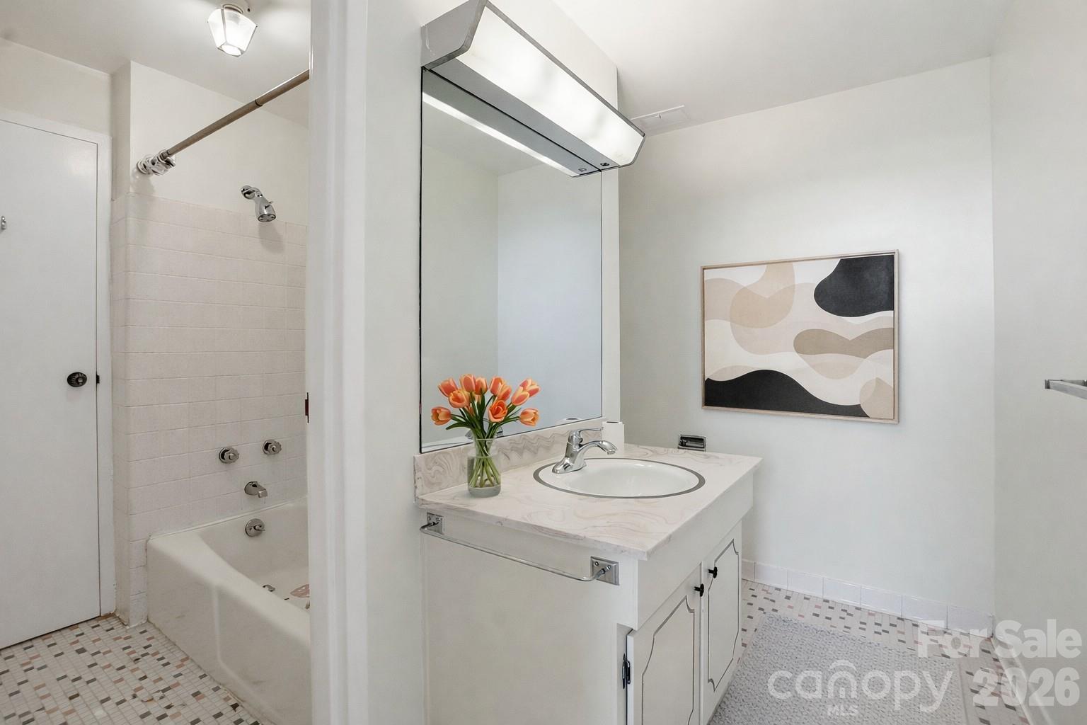 1300 Reece Road #312 — Charlotte