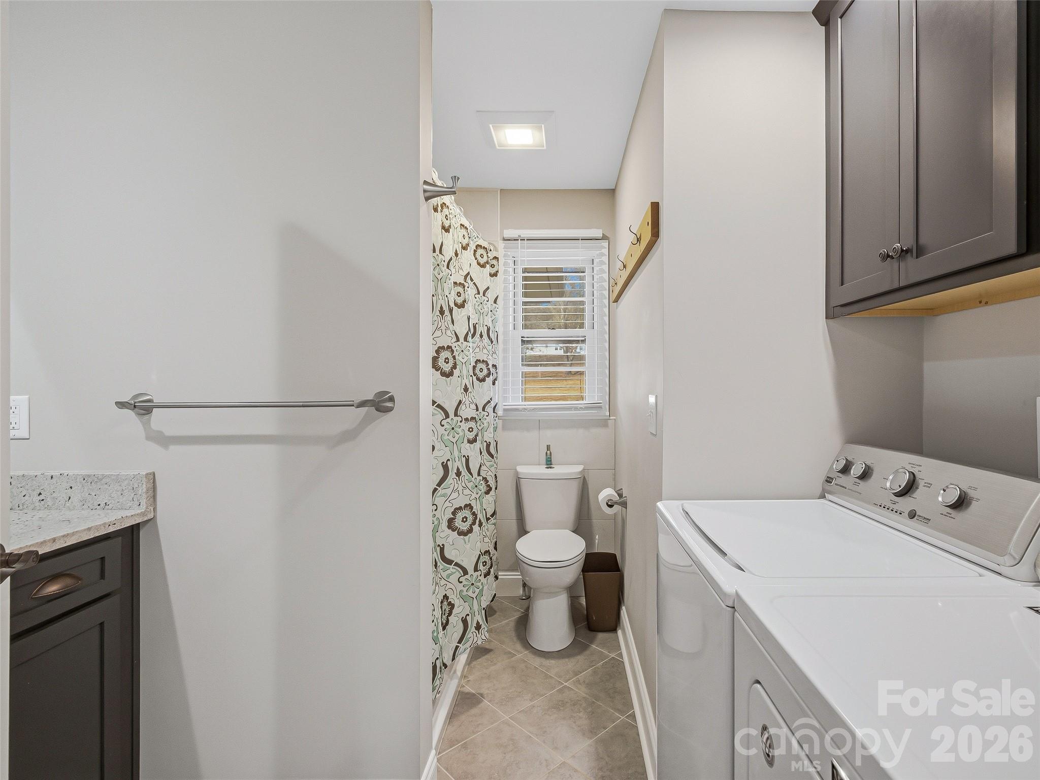 3869 Crab Creek Road — Penrose