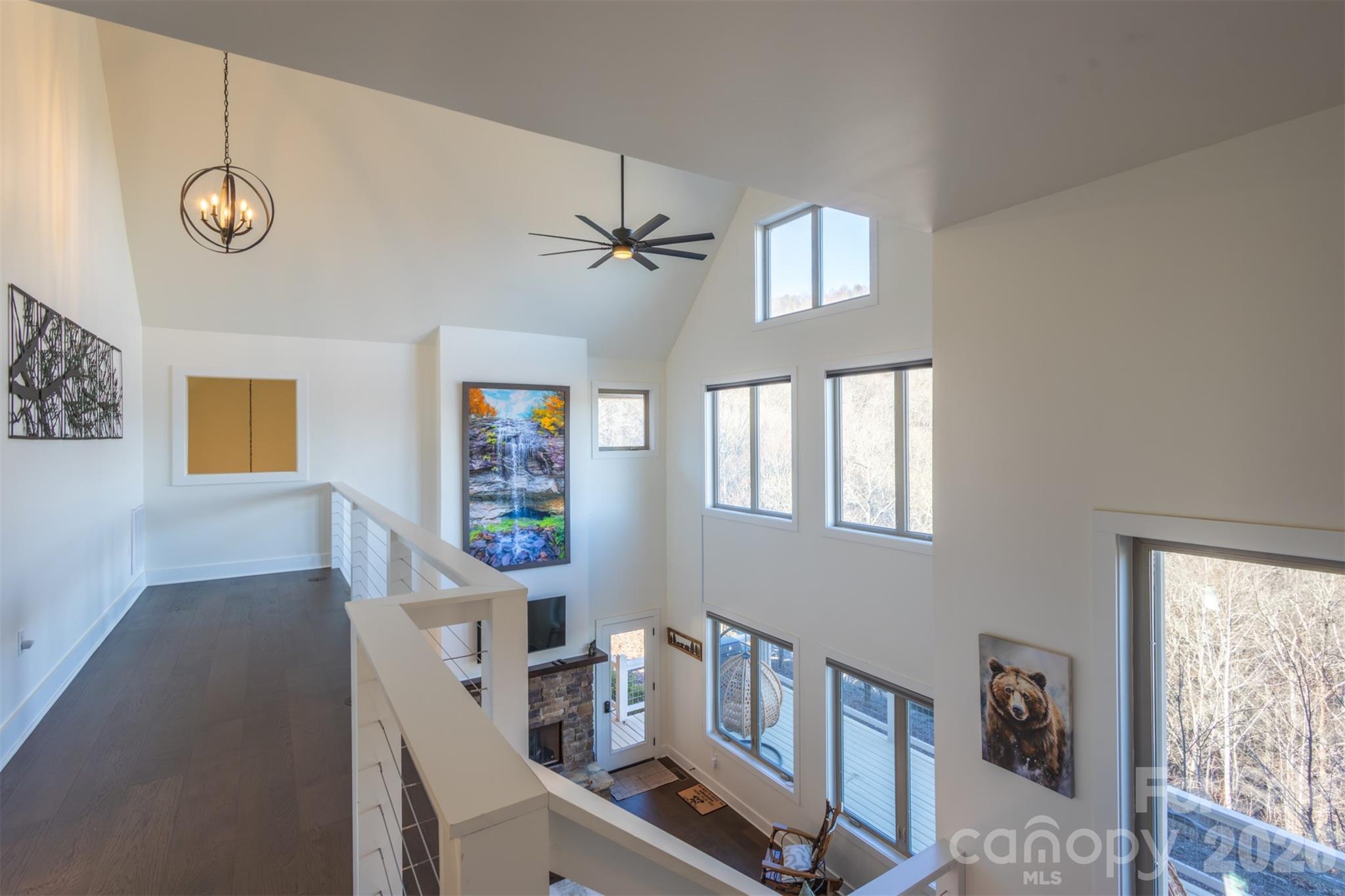 346 Birdymay Drive — Tuckasegee