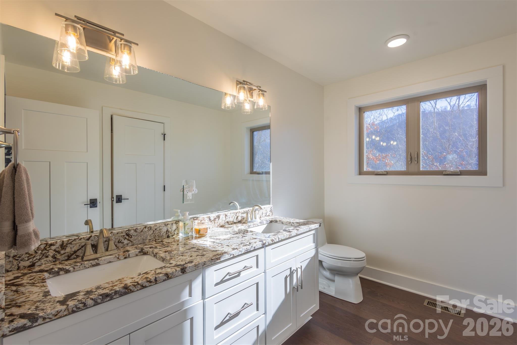 346 Birdymay Drive — Tuckasegee