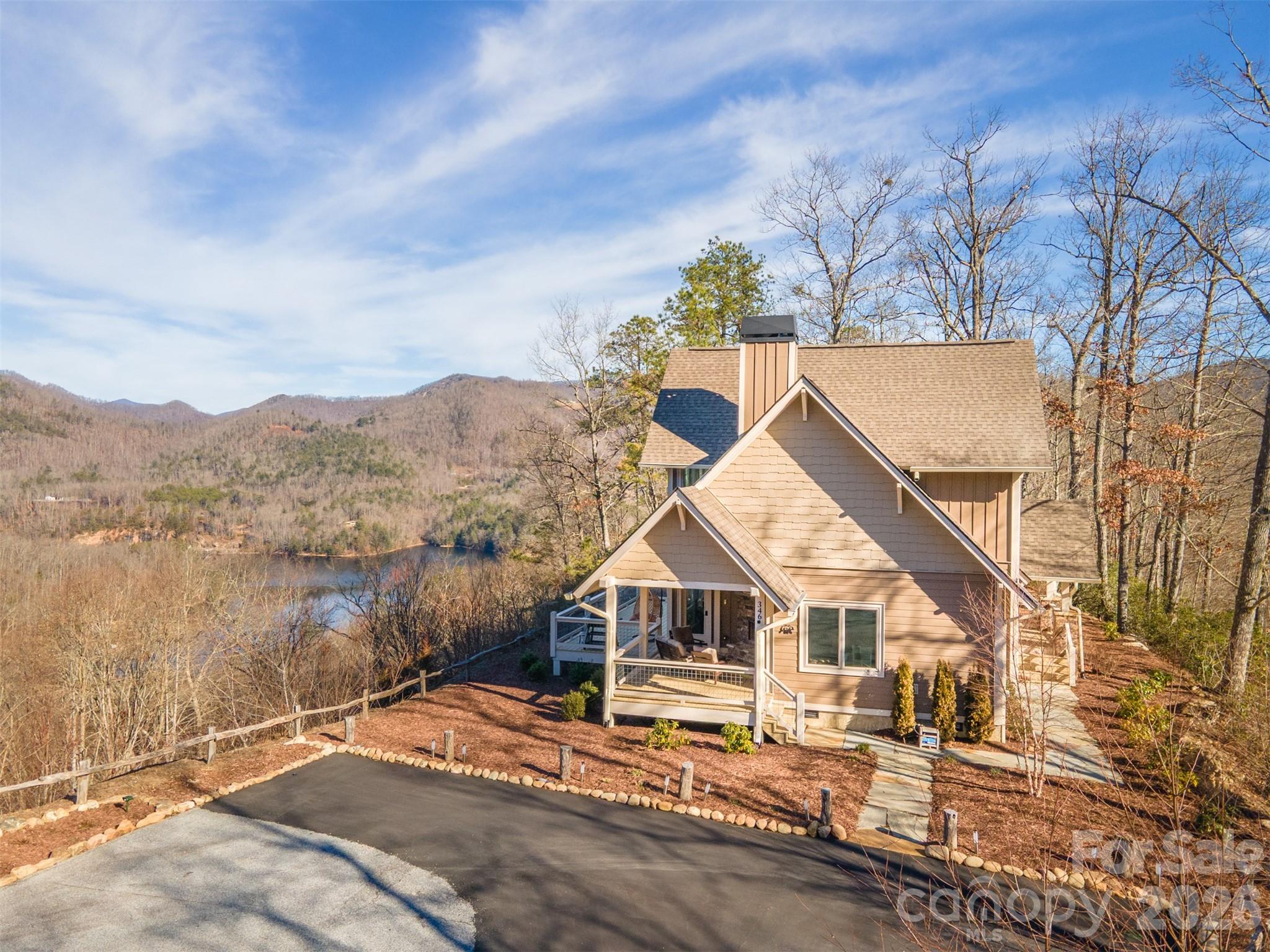 346 Birdymay Drive — Tuckasegee