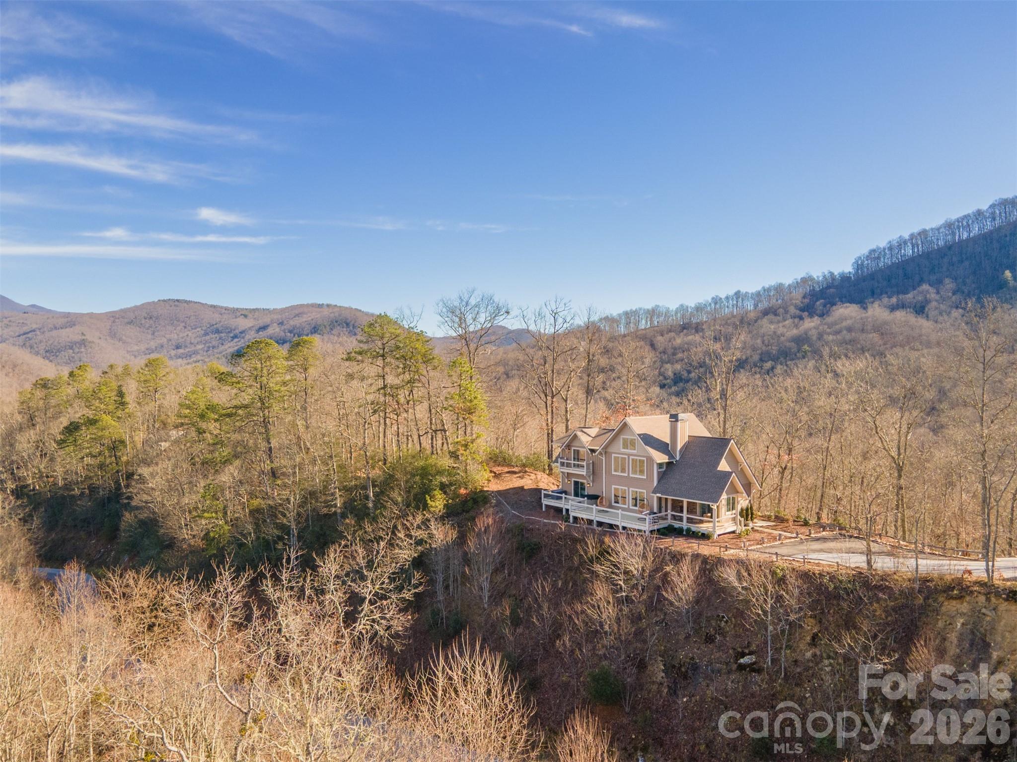 346 Birdymay Drive — Tuckasegee
