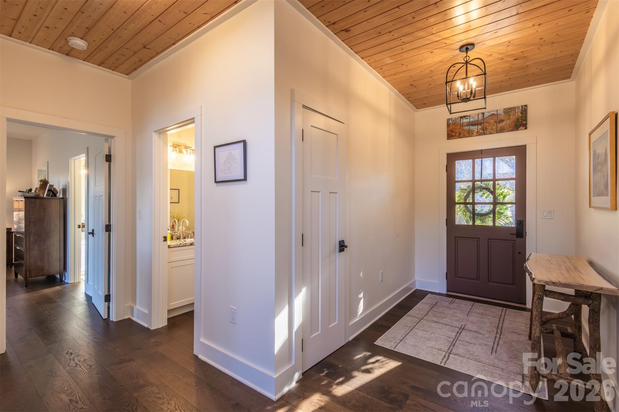 346 Birdymay Drive — Tuckasegee