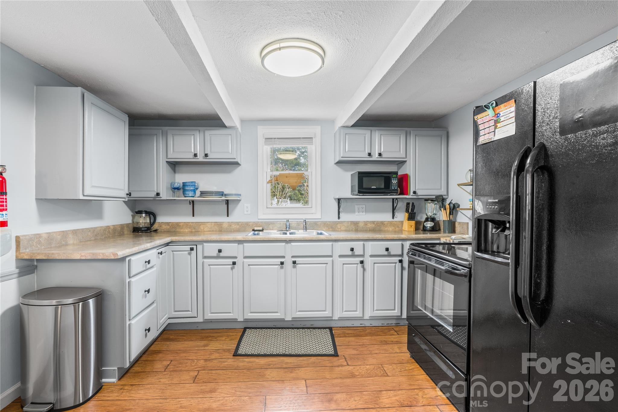 23 Maxwell Road — Asheville