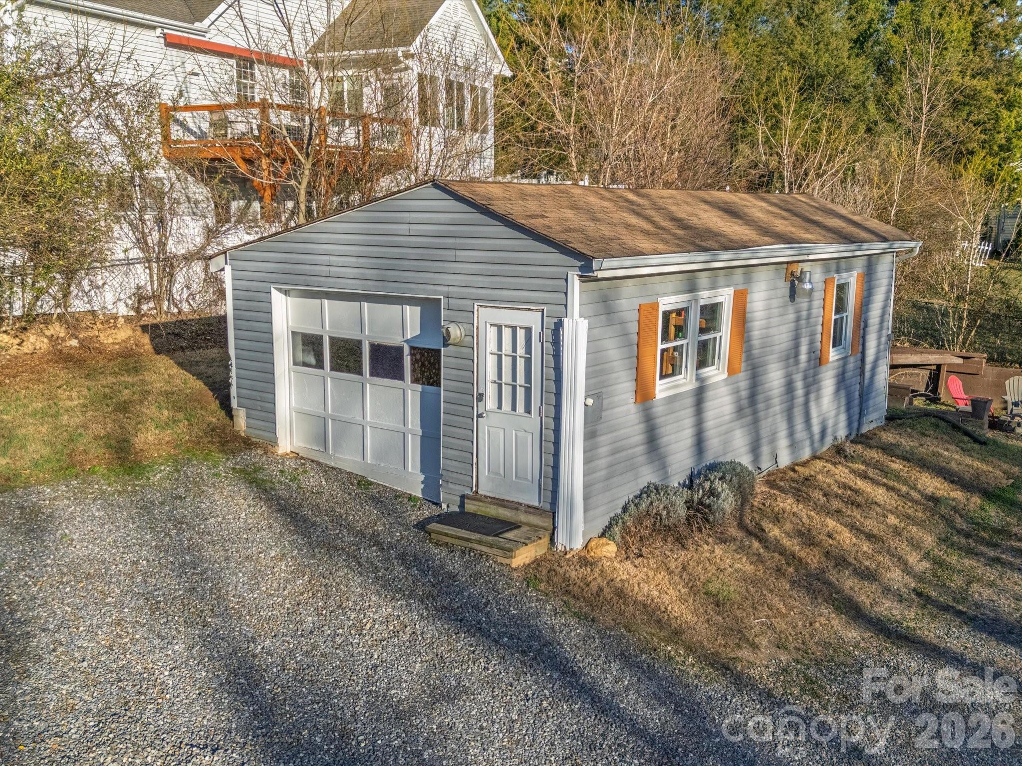 23 Maxwell Road — Asheville