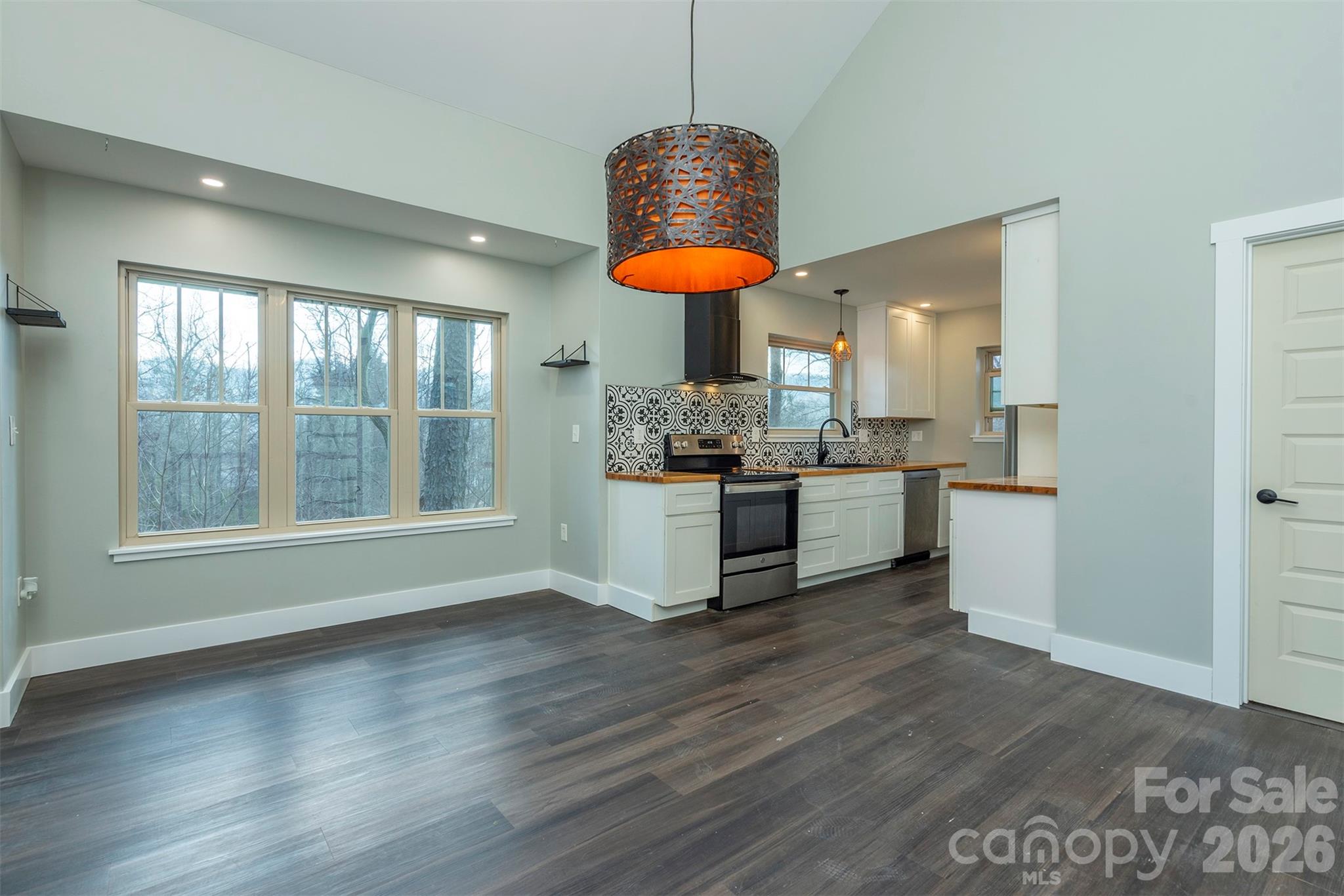 115 Bartram Way — Black Mountain