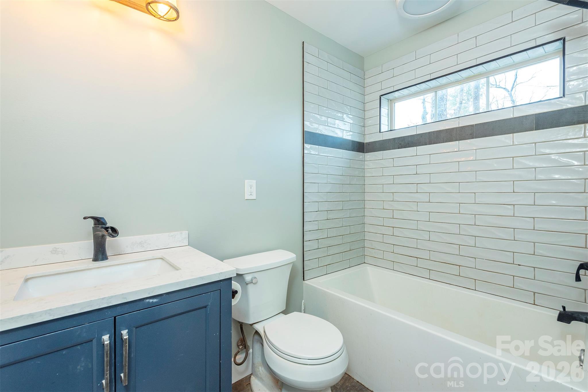 115 Bartram Way — Black Mountain