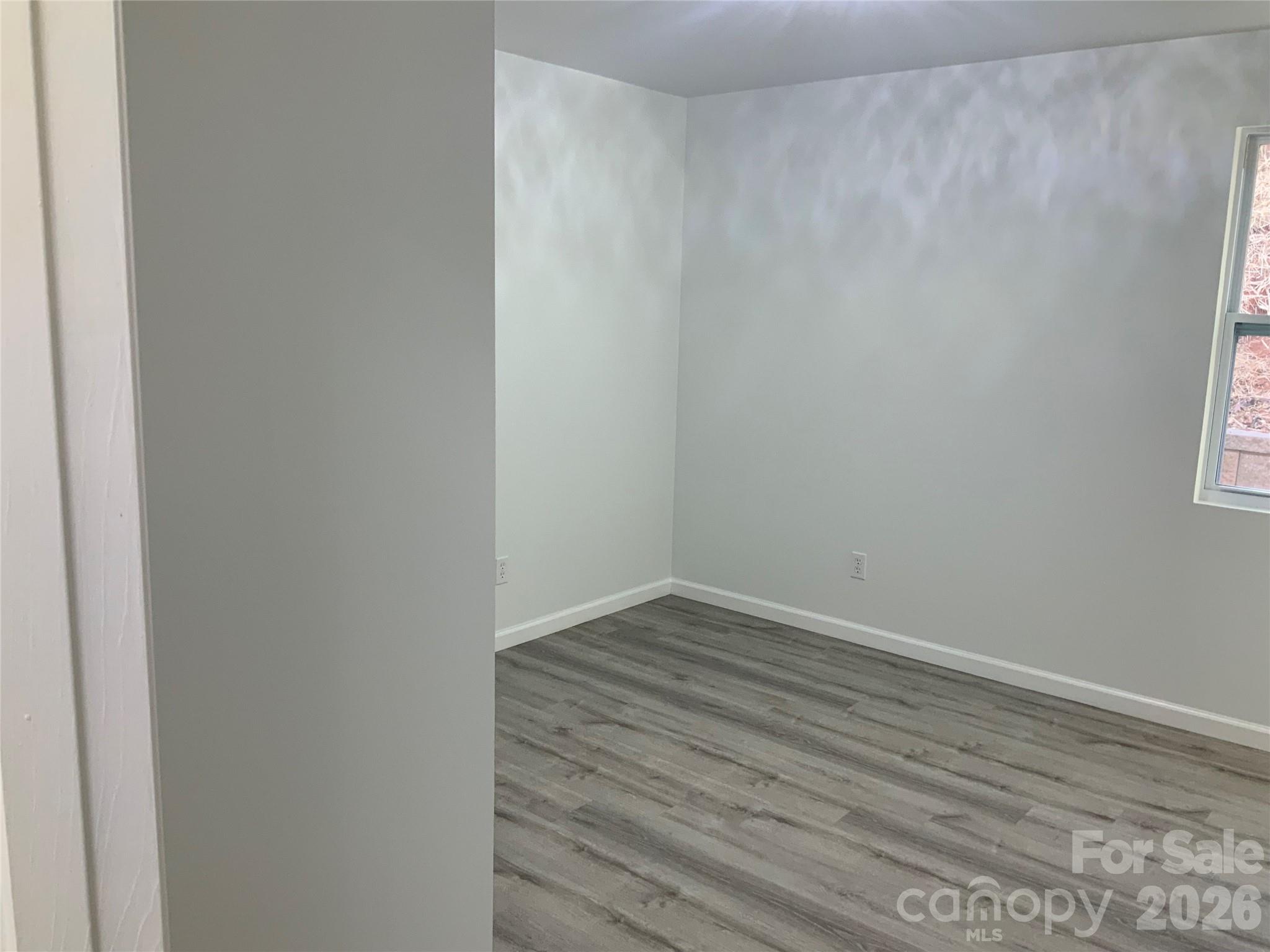 841 B CHARLOTTE Highway — Fairview