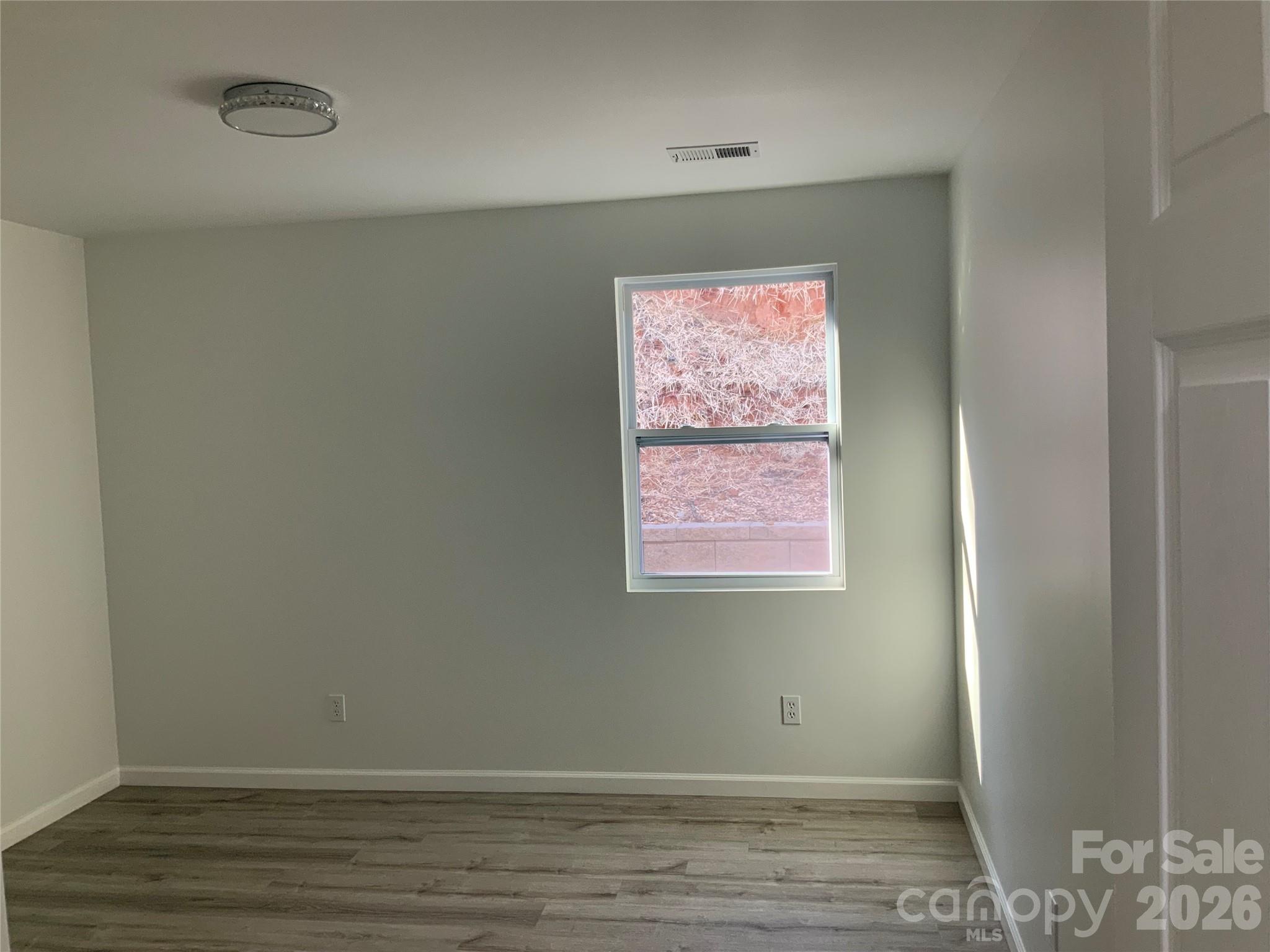 841 B CHARLOTTE Highway — Fairview