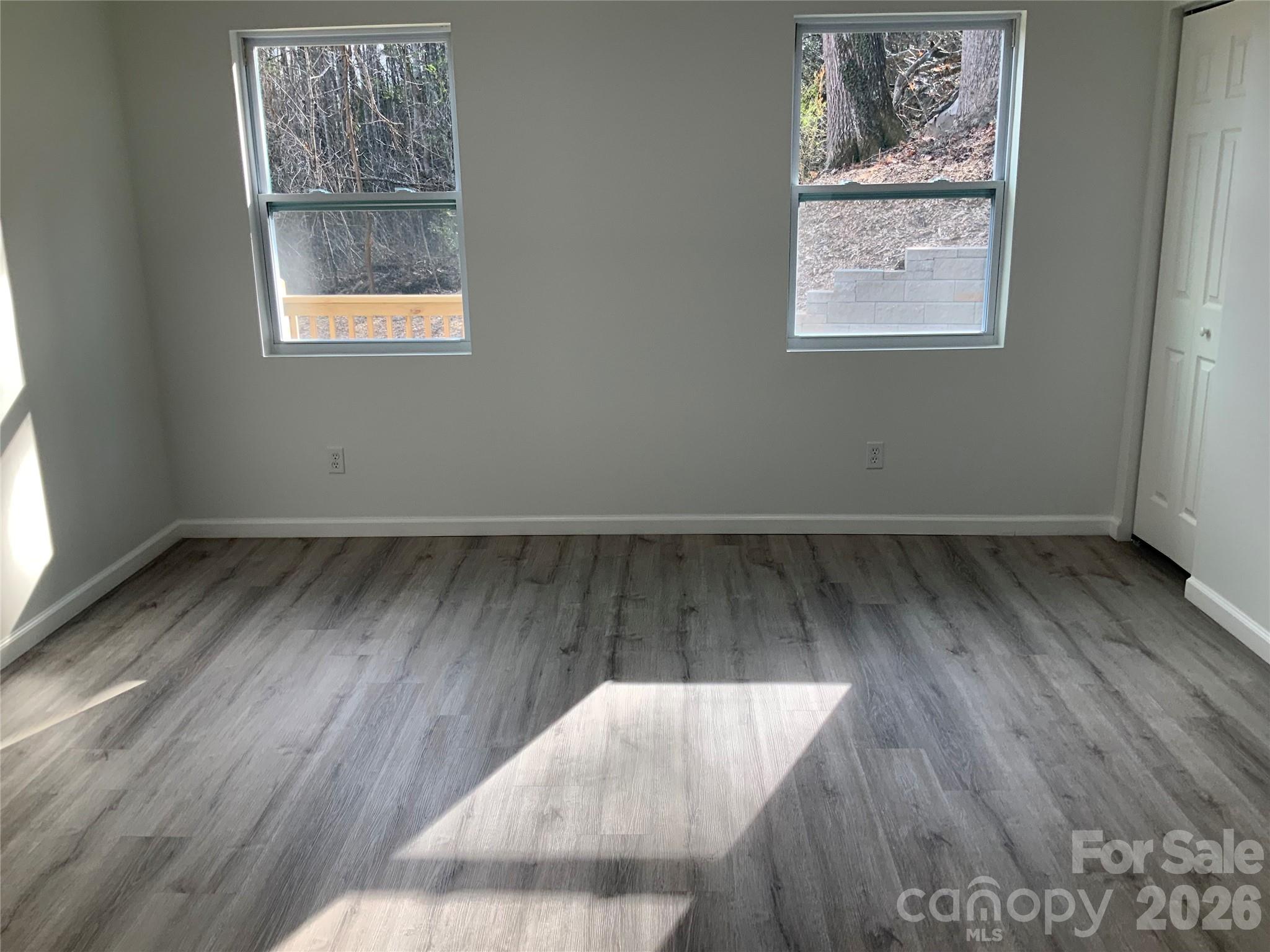 841 B CHARLOTTE Highway — Fairview