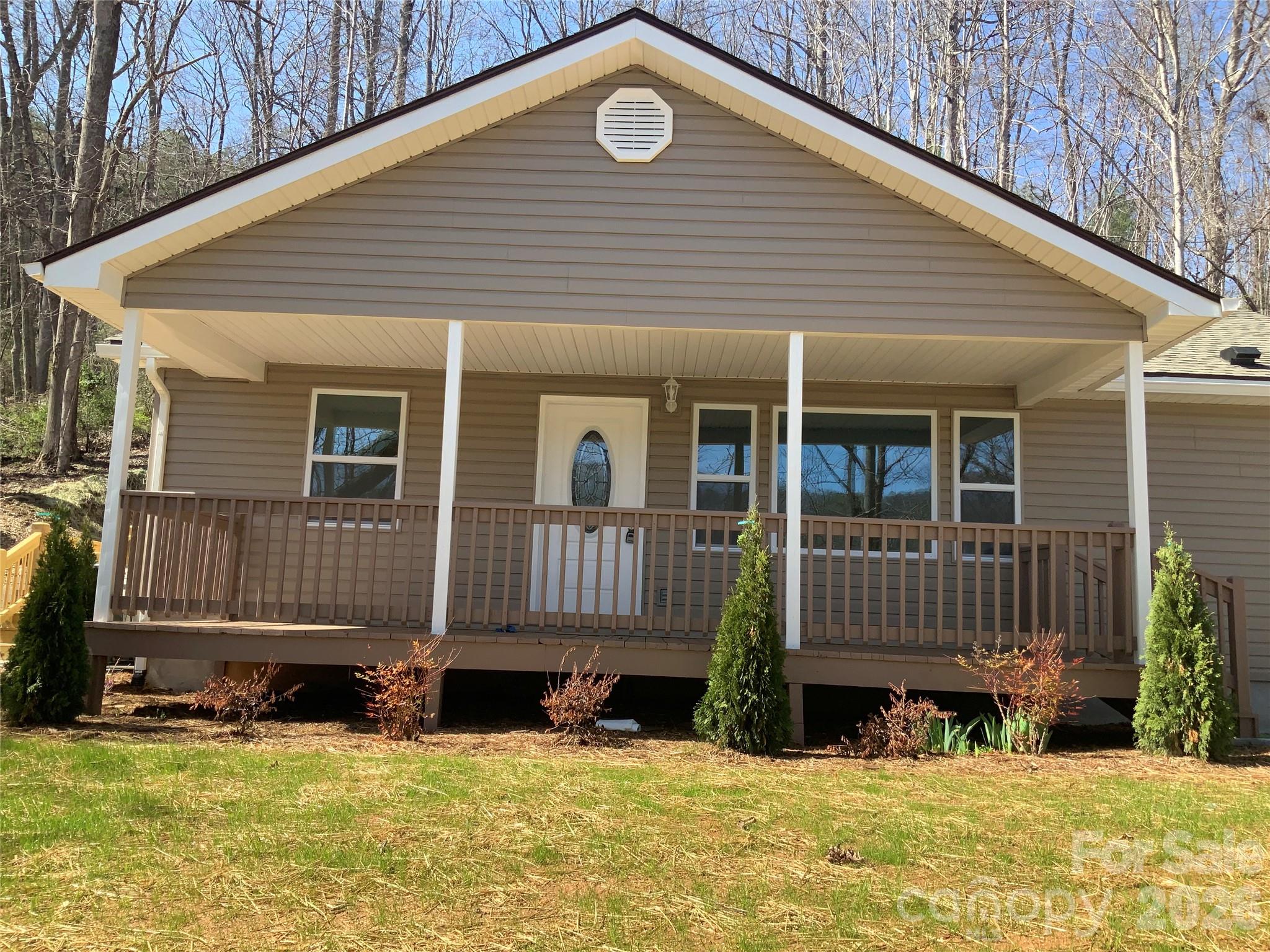 841 B CHARLOTTE Highway — Fairview