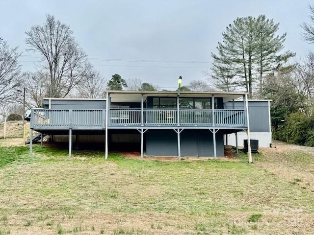 350 39th Street Place SW — Hickory