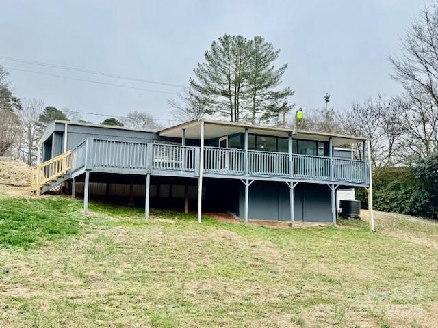 350 39th Street Place SW — Hickory