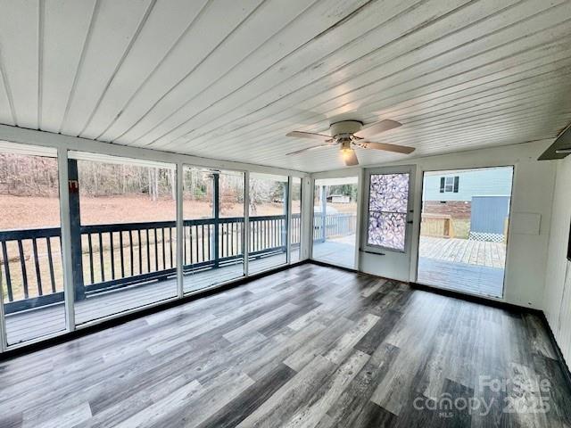 350 39th Street Place SW — Hickory