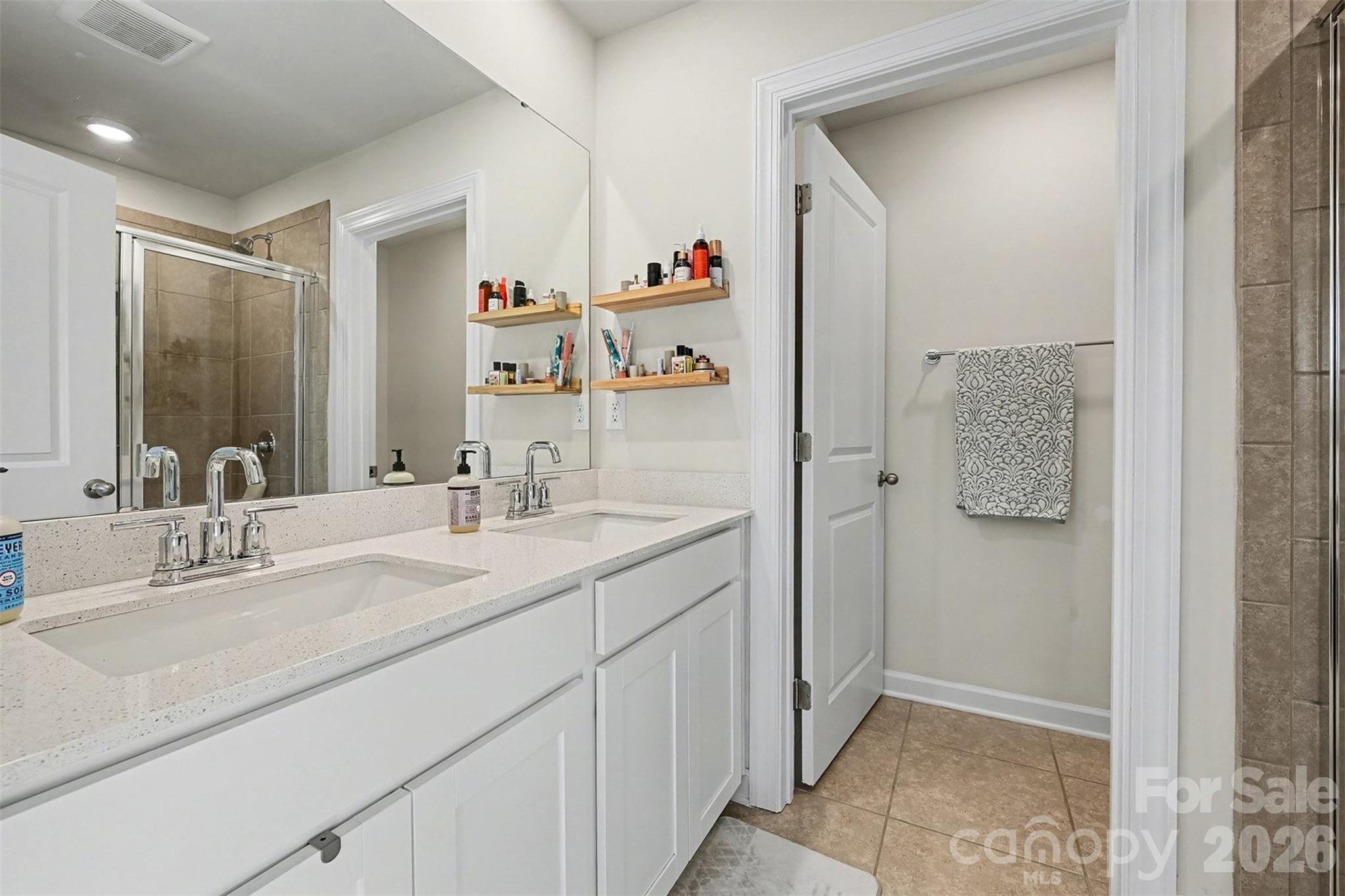 4012 Yucca Alley — Charlotte
