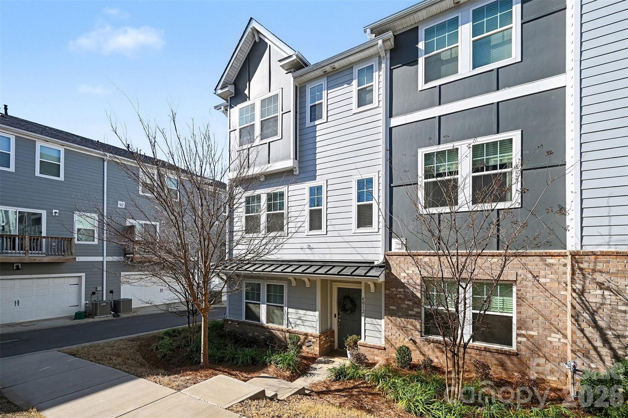 4012 Yucca Alley — Charlotte