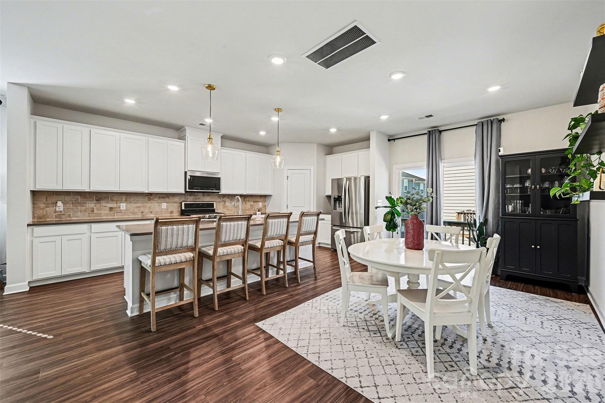 4012 Yucca Alley — Charlotte