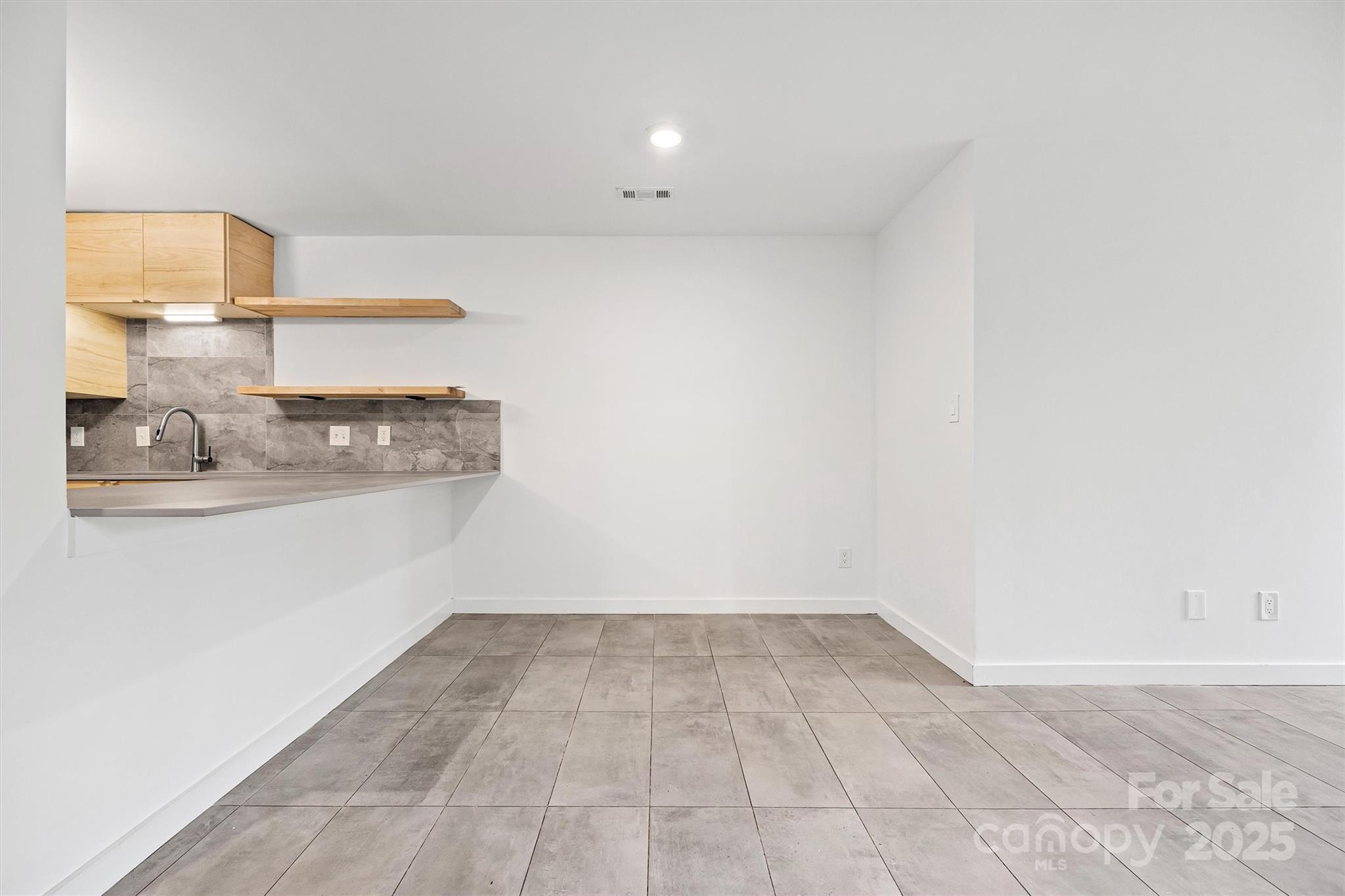 1041 Churchill Downs Court #C — Charlotte