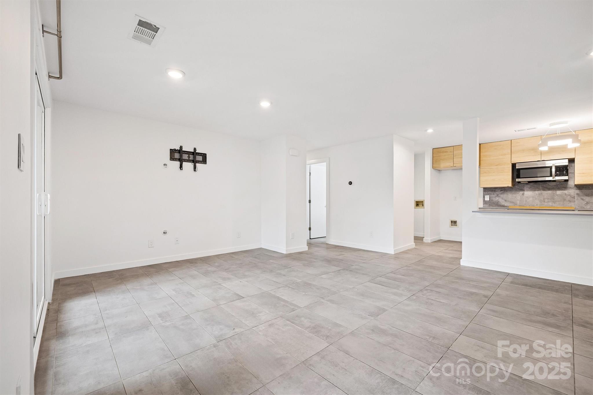 1041 Churchill Downs Court #C — Charlotte