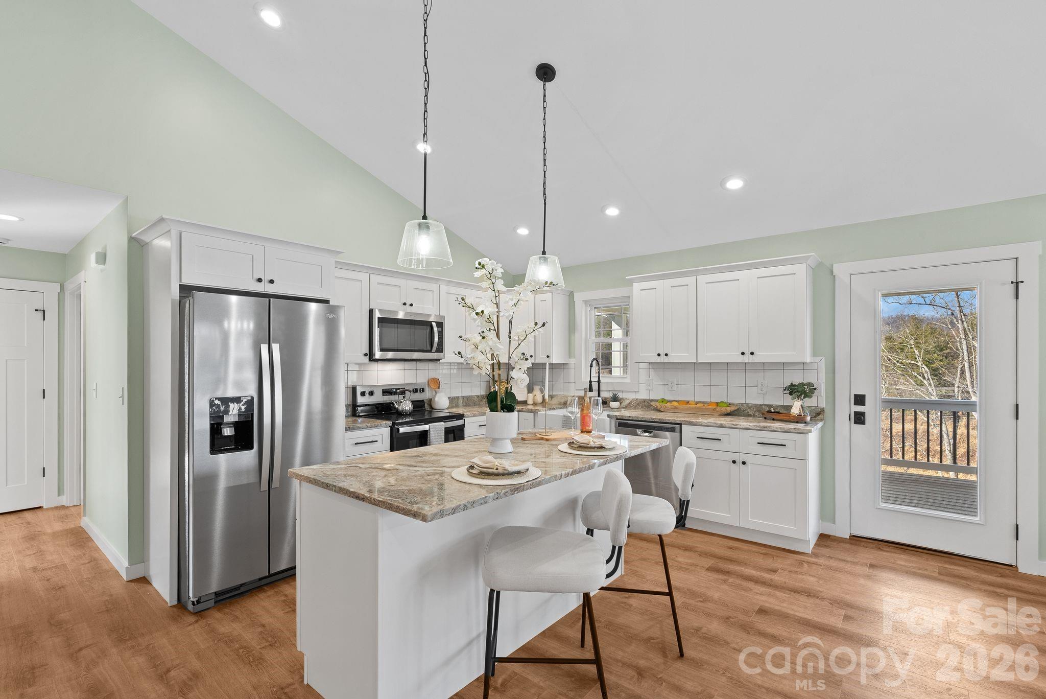 56 White Oak Place — Mars Hill