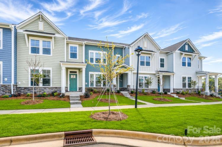 10116 Mamillion Drive — Huntersville