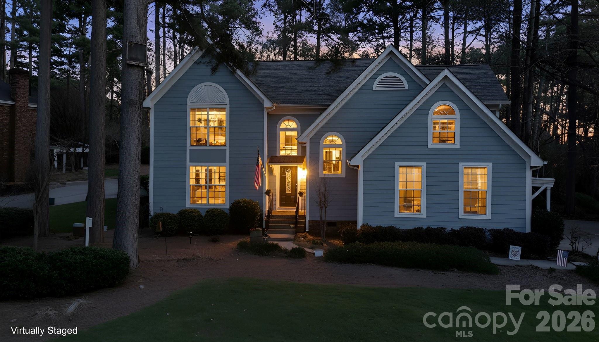 121 Lake Pine Road — Mooresville