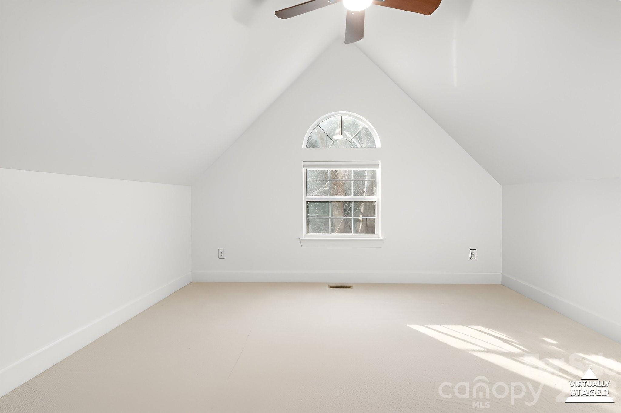 121 Lake Pine Road — Mooresville