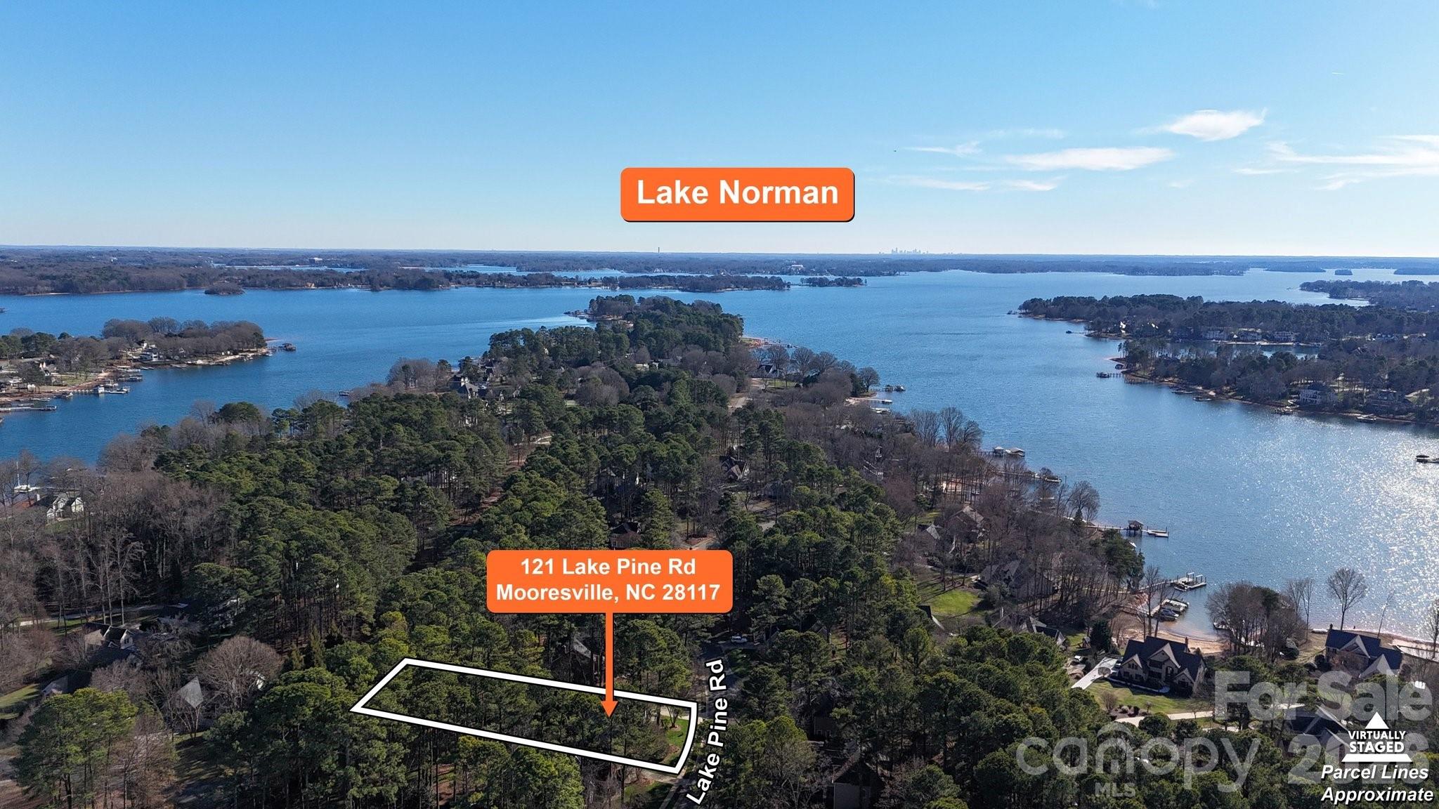 121 Lake Pine Road — Mooresville