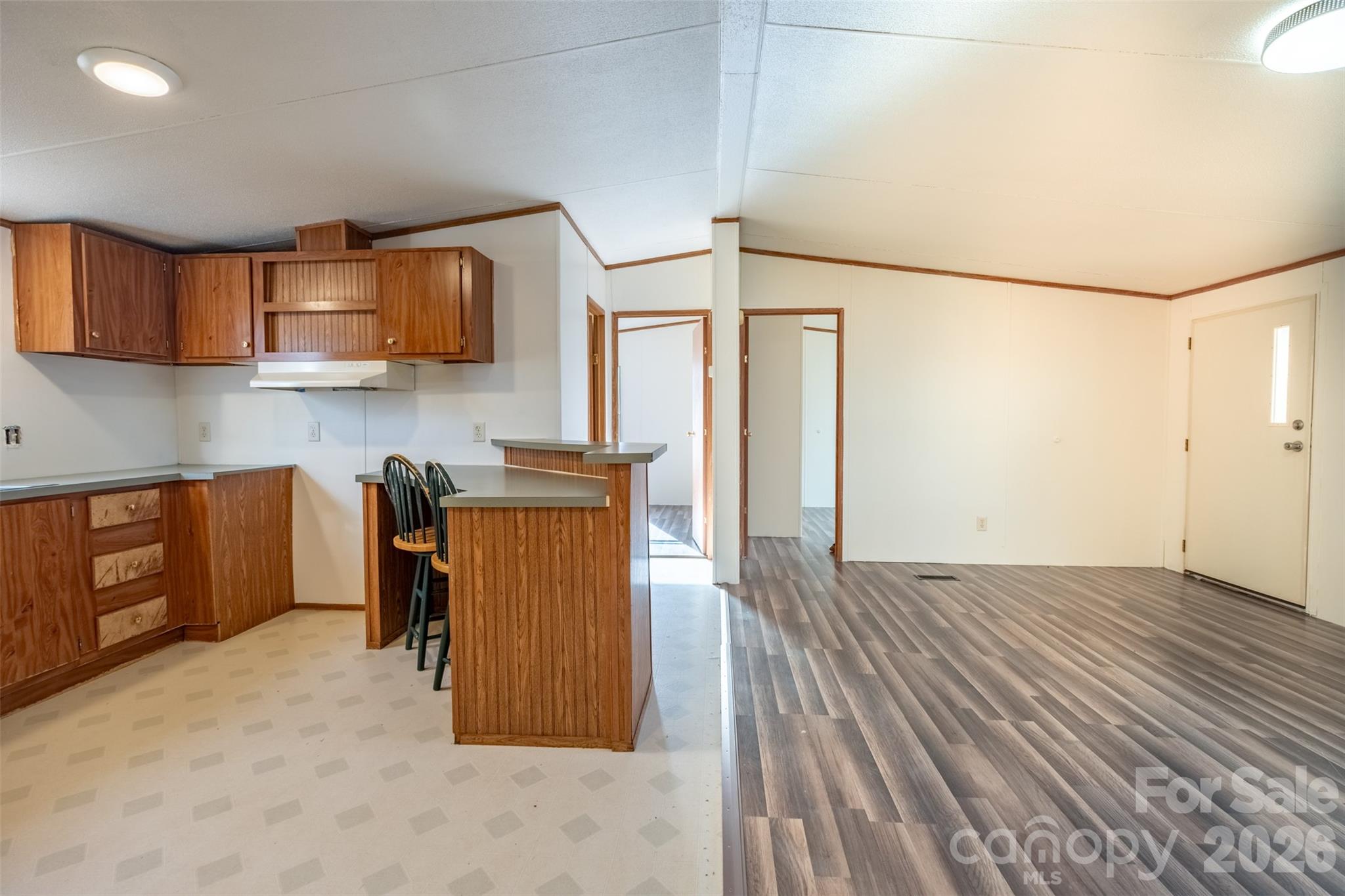 1305 Thunder Run Road — Boonville