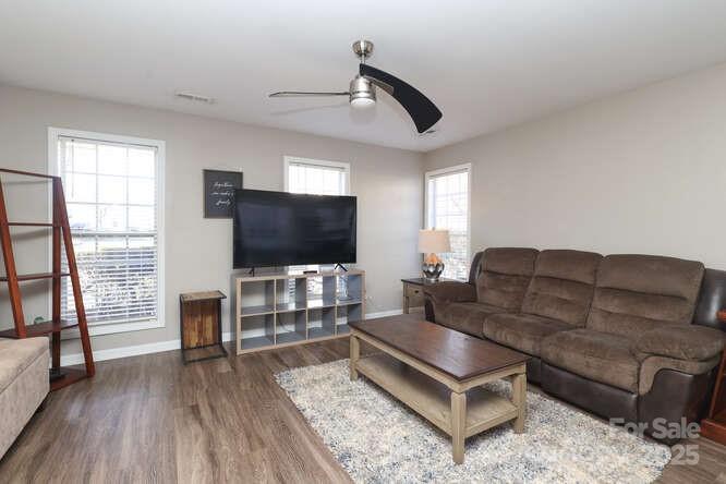 1109 Triece Lane — Charlotte