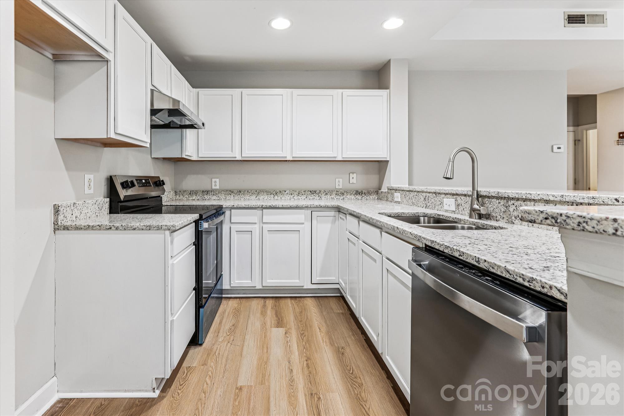 718 W Trade Street #302 — Charlotte