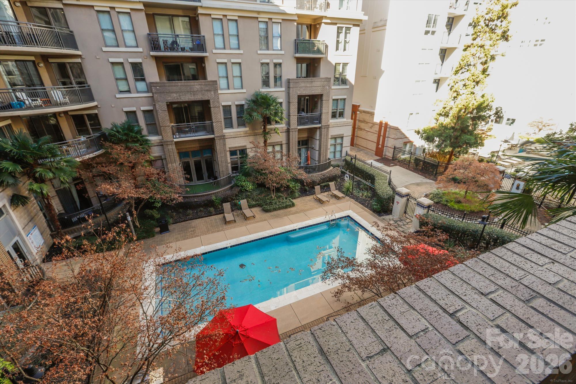 718 W Trade Street #302 — Charlotte