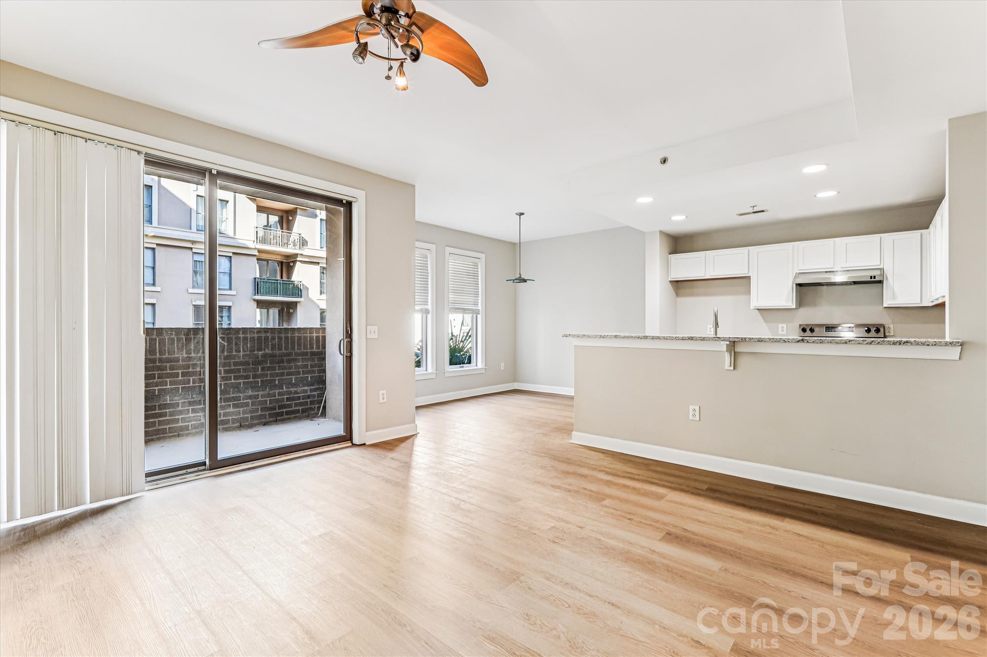 718 W Trade Street #302 — Charlotte
