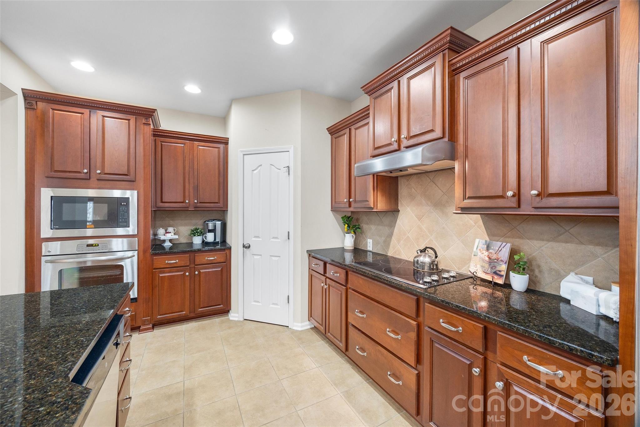 2205 Trading Ford Drive — Waxhaw