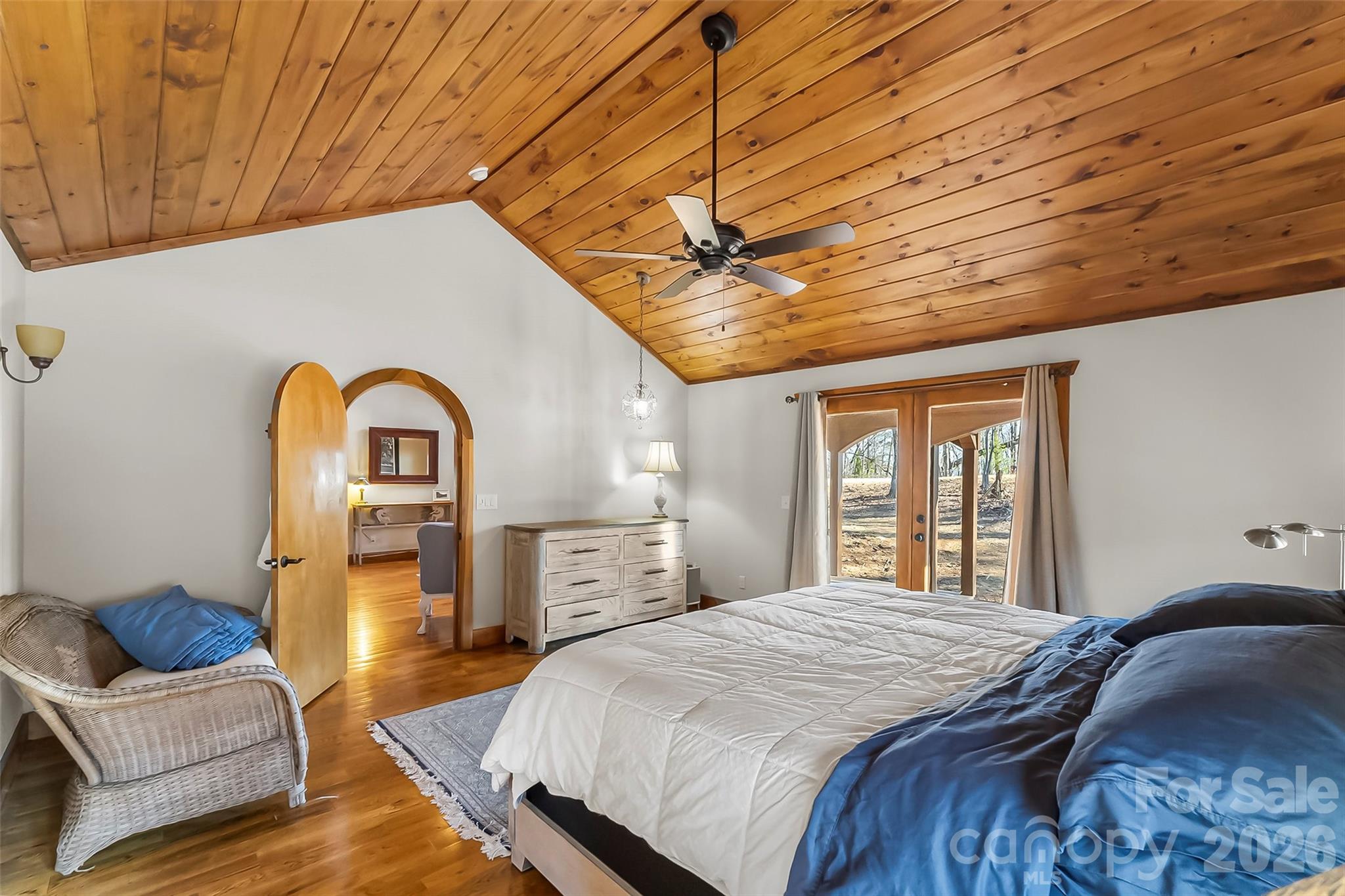 525 Mossy Oak Trail — Nebo