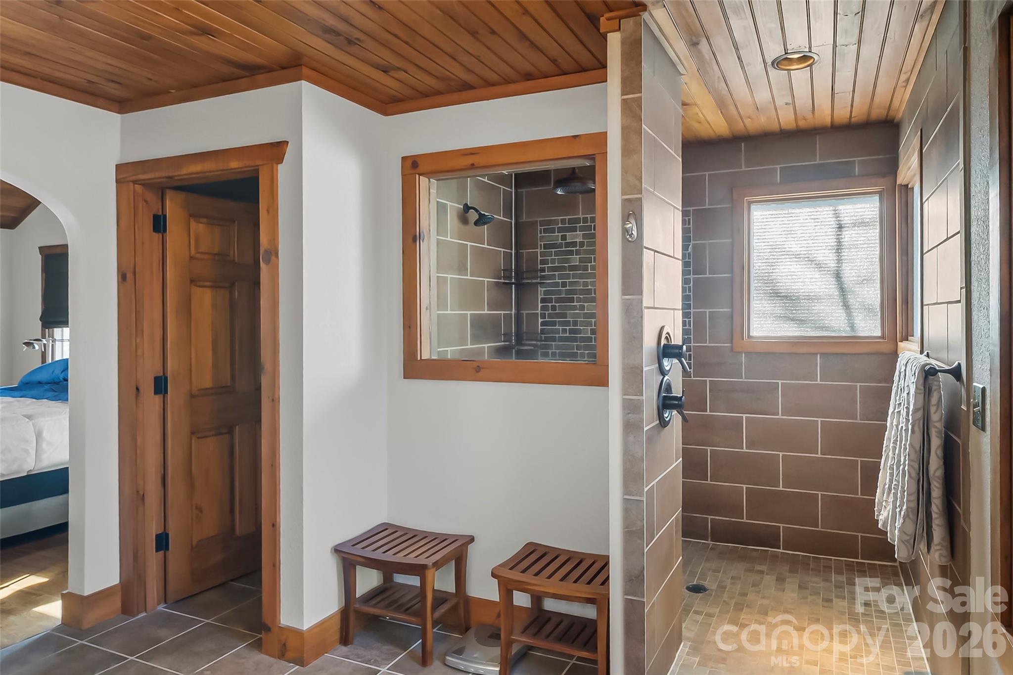 525 Mossy Oak Trail — Nebo