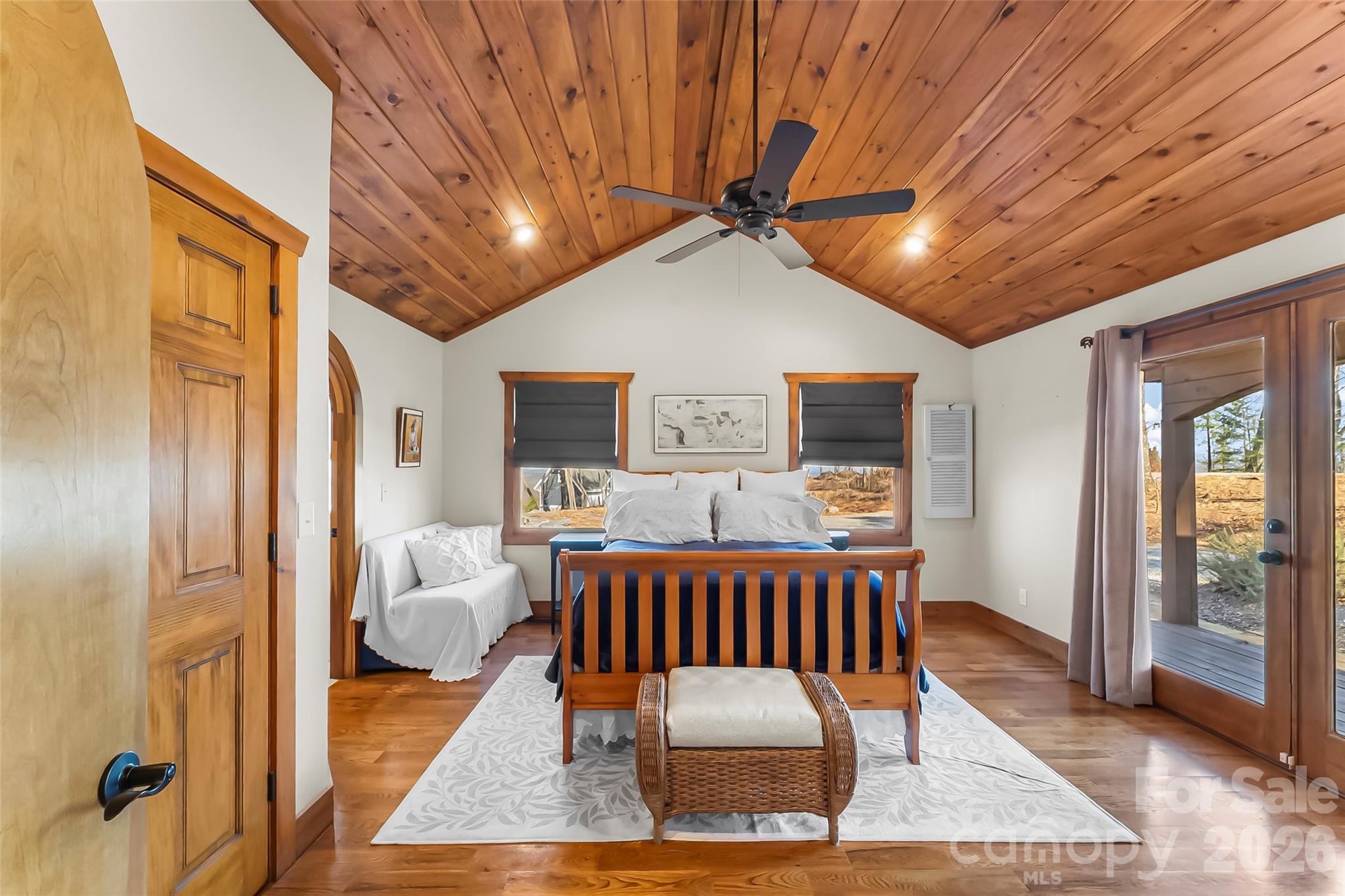 525 Mossy Oak Trail — Nebo
