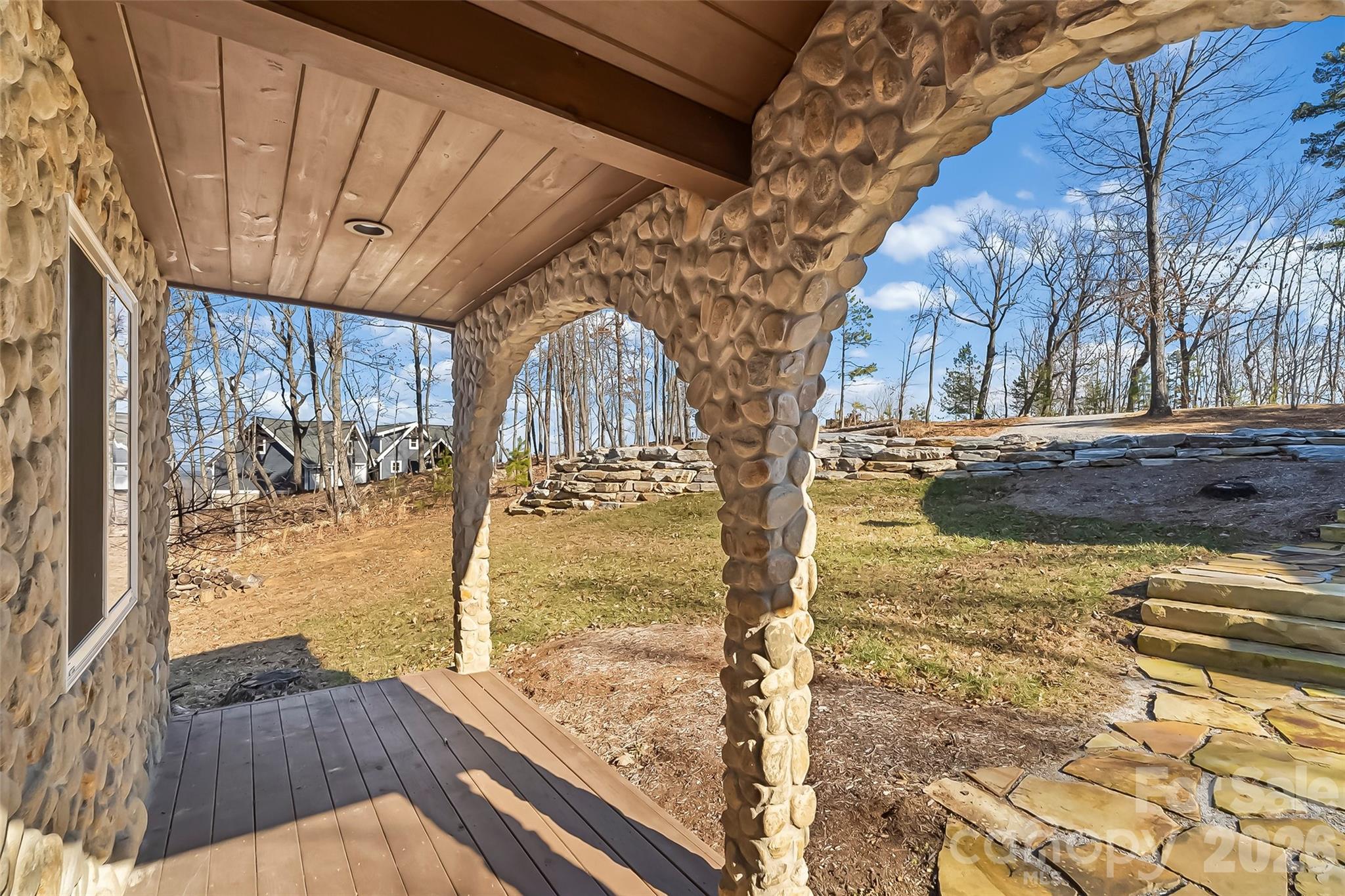 525 Mossy Oak Trail — Nebo